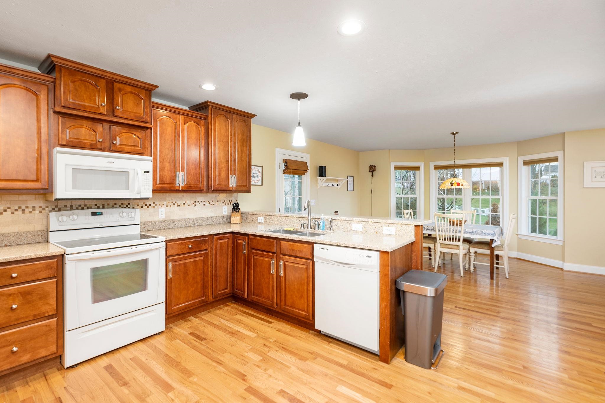 800 WATERTON ST, STAUNTON, Virginia 24401, 3 Bedrooms Bedrooms, ,2 BathroomsBathrooms,Residential,800 WATERTON ST,675145 MLS # 675145