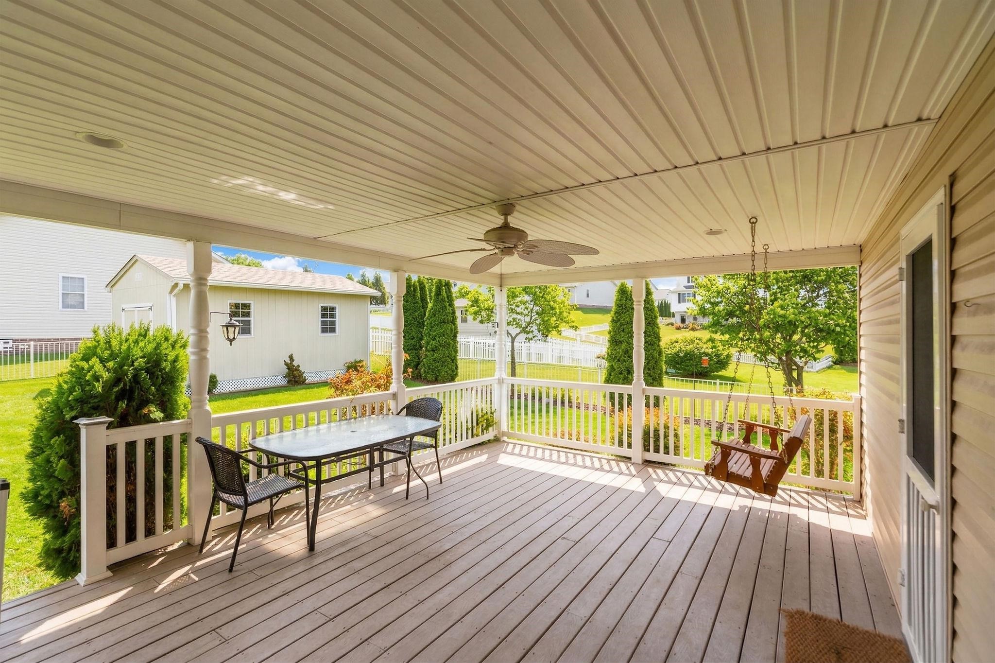 800 WATERTON ST, STAUNTON, Virginia 24401, 3 Bedrooms Bedrooms, ,2 BathroomsBathrooms,Residential,800 WATERTON ST,675145 MLS # 675145