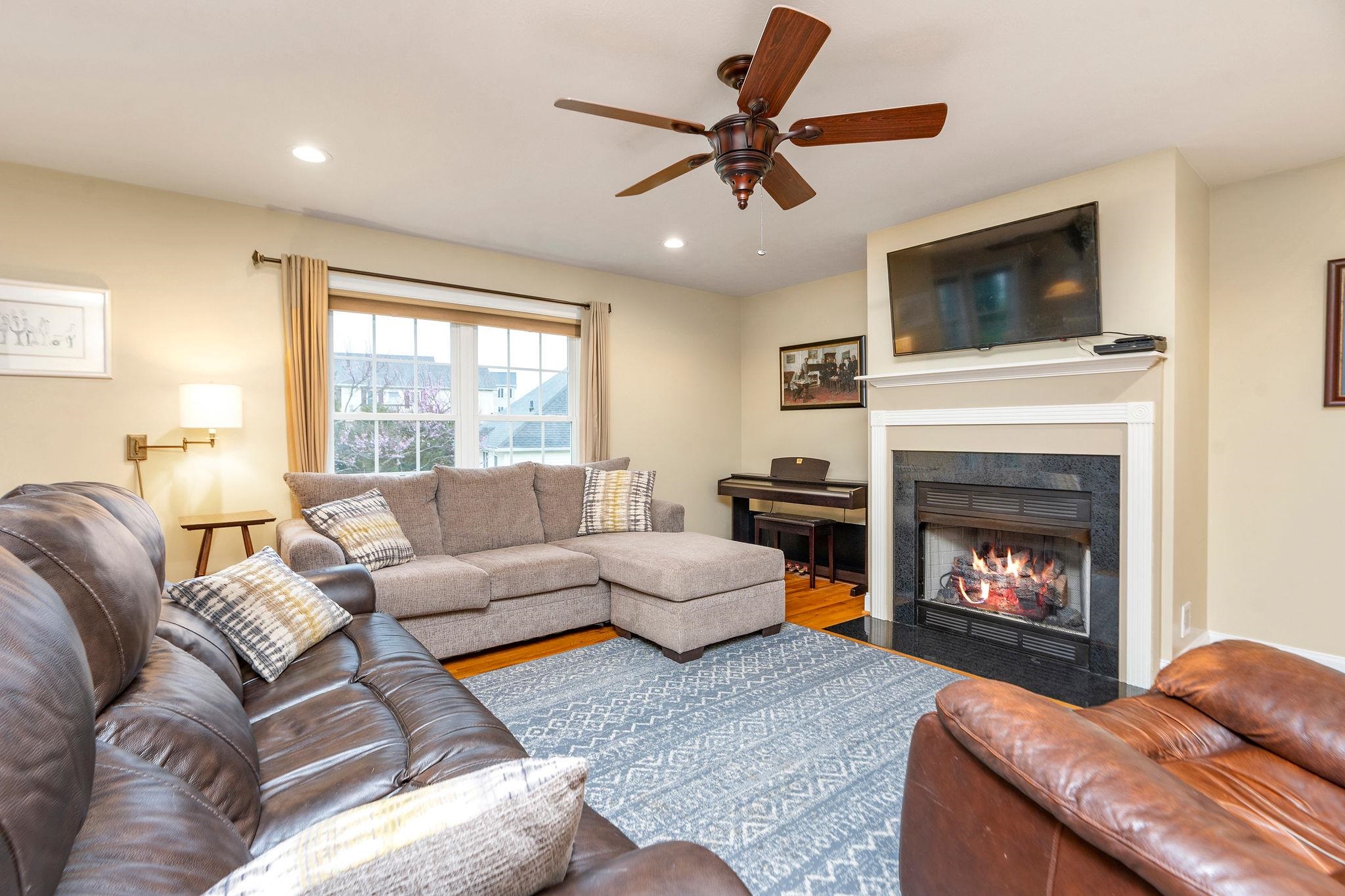 800 WATERTON ST, STAUNTON, Virginia 24401, 3 Bedrooms Bedrooms, ,2 BathroomsBathrooms,Residential,800 WATERTON ST,675145 MLS # 675145