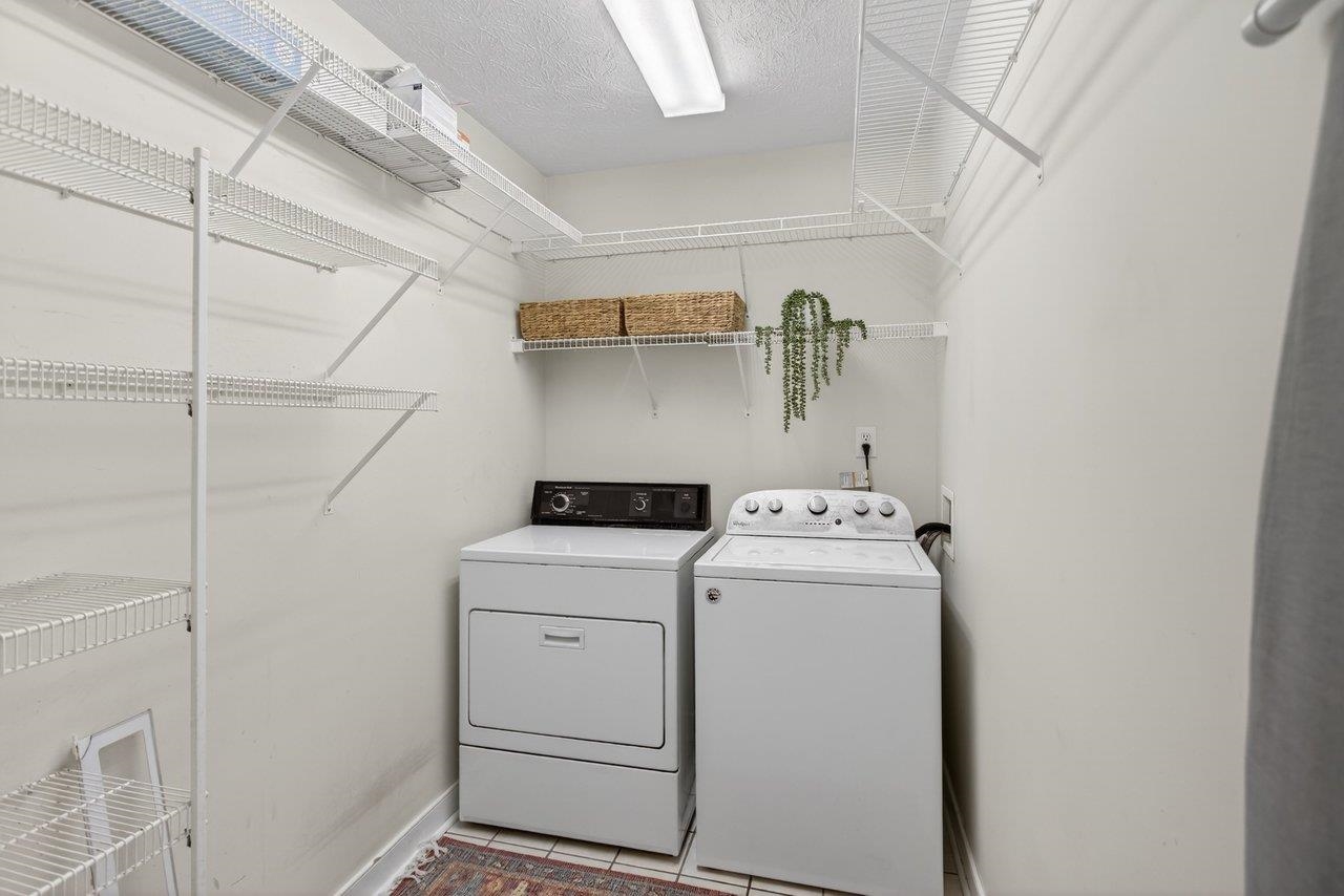 145 SUGAR MILL LN, WEYERS CAVE, Virginia 24486, 4 Bedrooms Bedrooms, ,2 BathroomsBathrooms,Residential,145 SUGAR MILL LN,675150 MLS # 675150