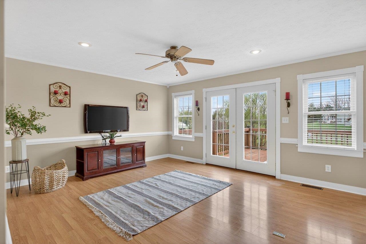 145 SUGAR MILL LN, WEYERS CAVE, Virginia 24486, 4 Bedrooms Bedrooms, ,2 BathroomsBathrooms,Residential,145 SUGAR MILL LN,675150 MLS # 675150