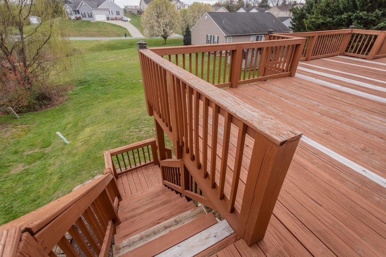 145 SUGAR MILL LN, WEYERS CAVE, Virginia 24486, 4 Bedrooms Bedrooms, ,2 BathroomsBathrooms,Residential,145 SUGAR MILL LN,675150 MLS # 675150