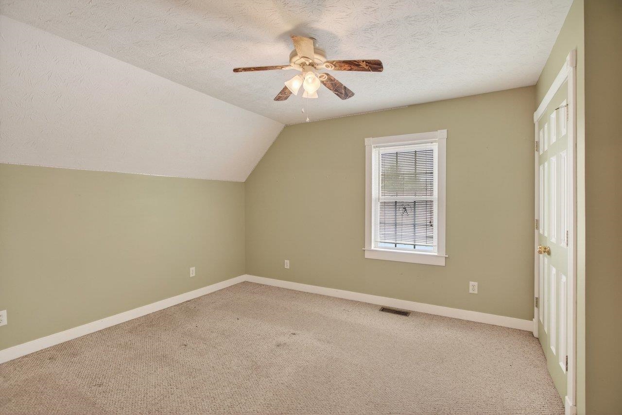 145 SUGAR MILL LN, WEYERS CAVE, Virginia 24486, 4 Bedrooms Bedrooms, ,2 BathroomsBathrooms,Residential,145 SUGAR MILL LN,675150 MLS # 675150