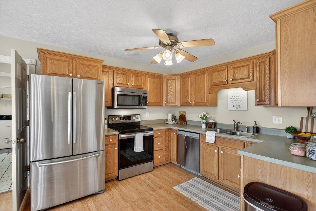 145 SUGAR MILL LN, WEYERS CAVE, Virginia 24486, 4 Bedrooms Bedrooms, ,2 BathroomsBathrooms,Residential,145 SUGAR MILL LN,675150 MLS # 675150