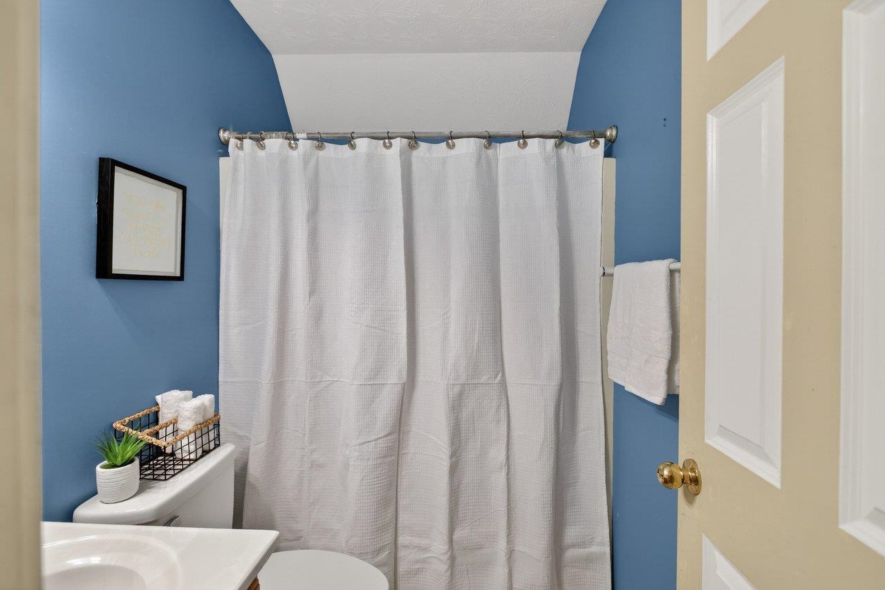 145 SUGAR MILL LN, WEYERS CAVE, Virginia 24486, 4 Bedrooms Bedrooms, ,2 BathroomsBathrooms,Residential,145 SUGAR MILL LN,675150 MLS # 675150