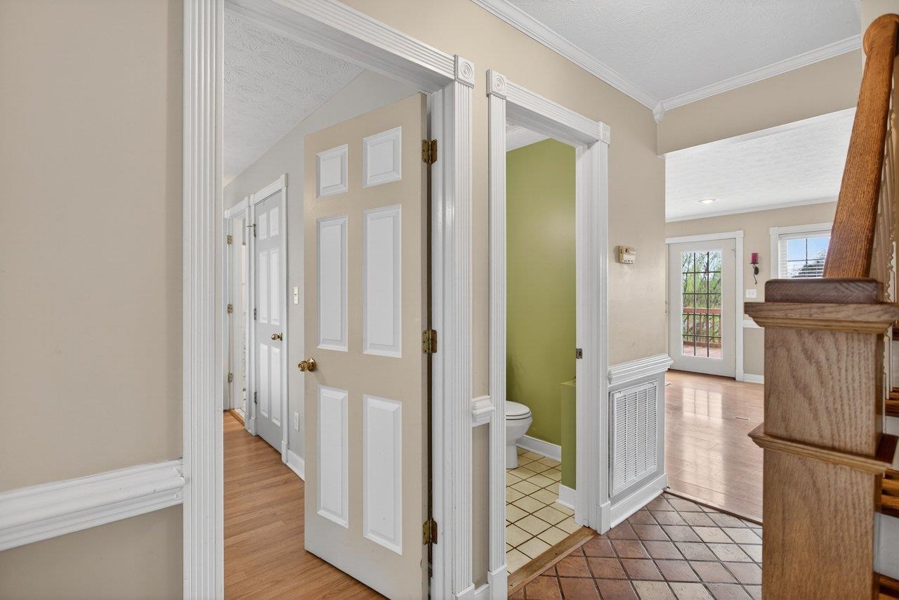 145 SUGAR MILL LN, WEYERS CAVE, Virginia 24486, 4 Bedrooms Bedrooms, ,2 BathroomsBathrooms,Residential,145 SUGAR MILL LN,675150 MLS # 675150