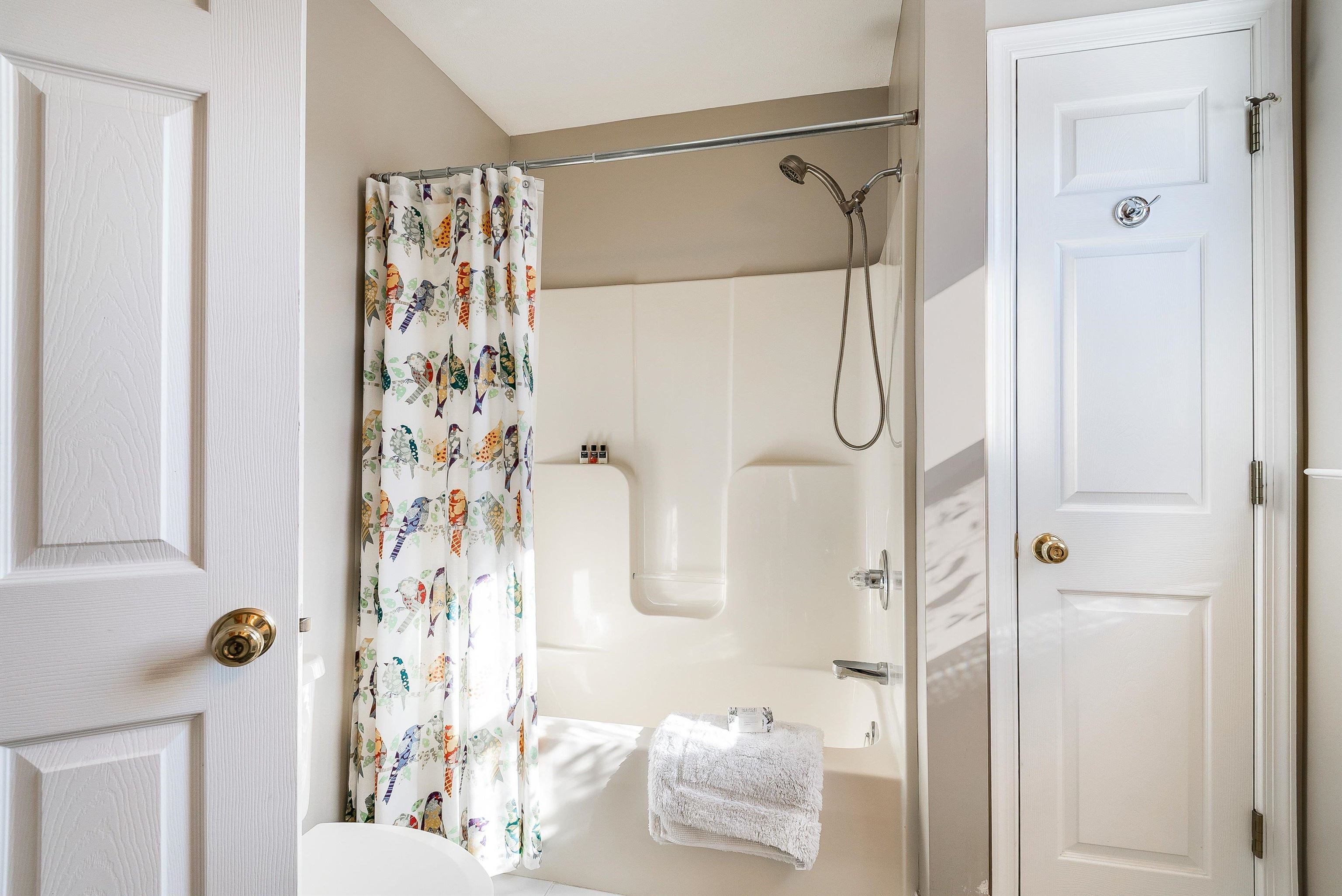 4003 PIRKEY LN, ROCKINGHAM, Virginia 22801, 3 Bedrooms Bedrooms, ,3 BathroomsBathrooms,Residential,4003 PIRKEY LN,675152 MLS # 675152