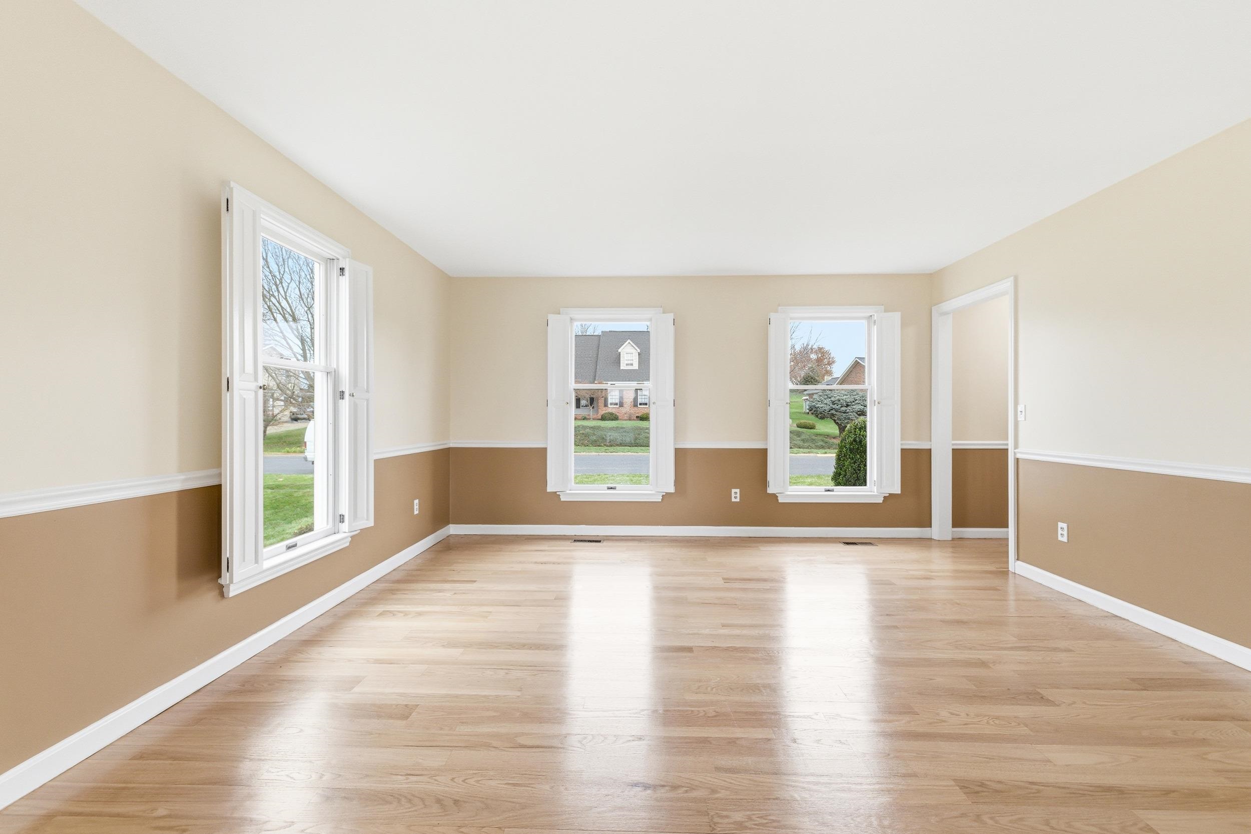 110 SUNBRIGHT DR, BRIDGEWATER, Virginia 22812, 3 Bedrooms Bedrooms, ,3 BathroomsBathrooms,Residential,110 SUNBRIGHT DR,675156 MLS # 675156