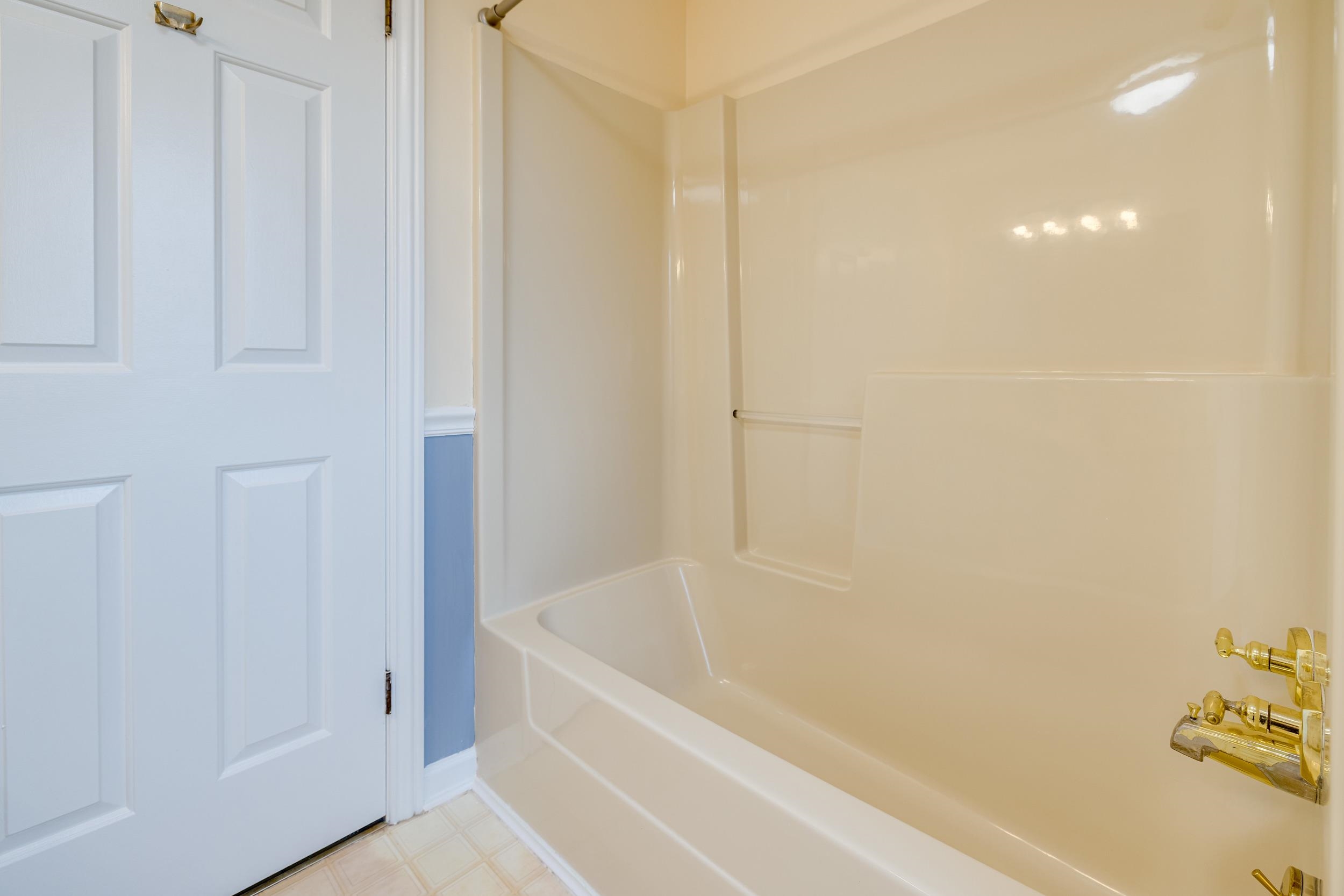 110 SUNBRIGHT DR, BRIDGEWATER, Virginia 22812, 3 Bedrooms Bedrooms, ,3 BathroomsBathrooms,Residential,110 SUNBRIGHT DR,675156 MLS # 675156