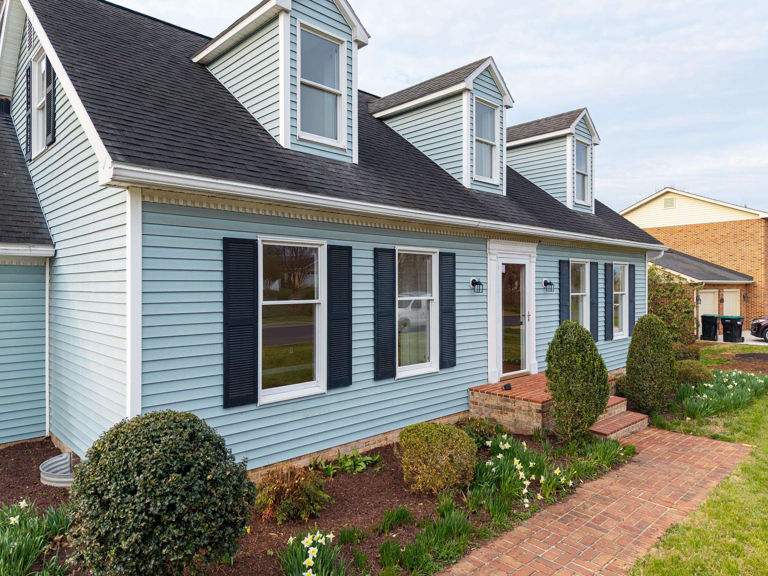 110 SUNBRIGHT DR, BRIDGEWATER, Virginia 22812, 3 Bedrooms Bedrooms, ,3 BathroomsBathrooms,Residential,110 SUNBRIGHT DR,675156 MLS # 675156