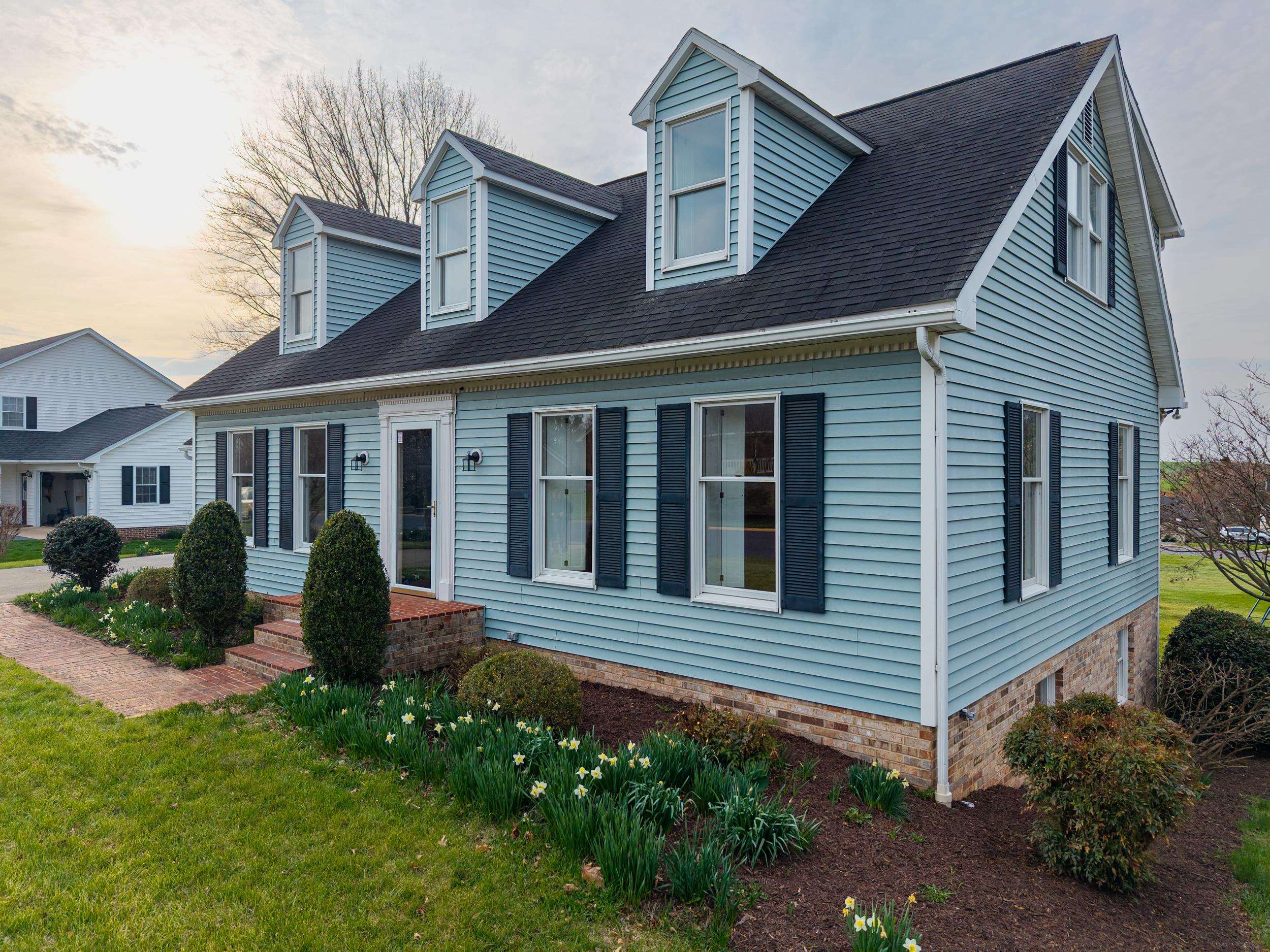 110 SUNBRIGHT DR, BRIDGEWATER, Virginia 22812, 3 Bedrooms Bedrooms, ,3 BathroomsBathrooms,Residential,110 SUNBRIGHT DR,675156 MLS # 675156