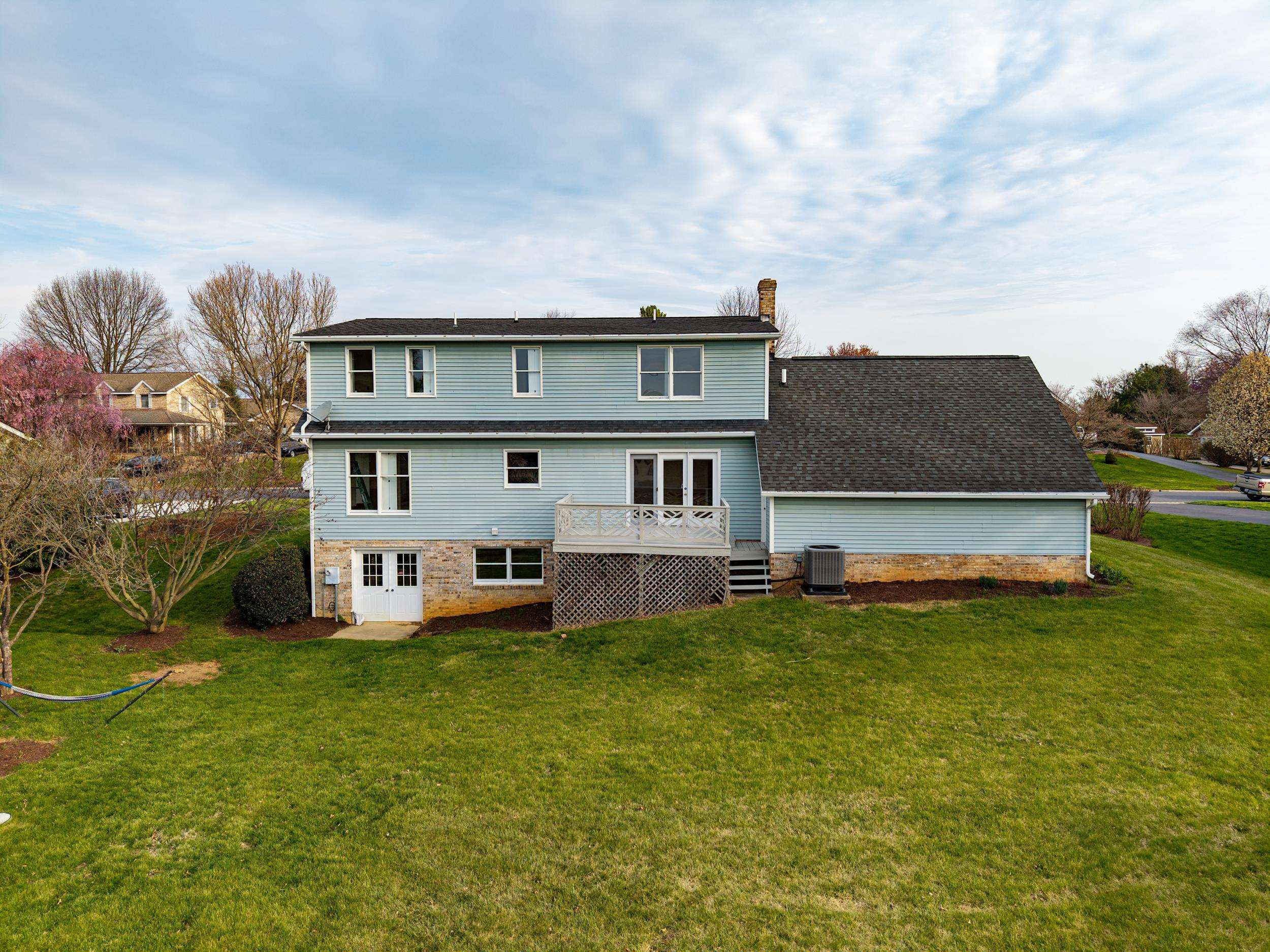 110 SUNBRIGHT DR, BRIDGEWATER, Virginia 22812, 3 Bedrooms Bedrooms, ,3 BathroomsBathrooms,Residential,110 SUNBRIGHT DR,675156 MLS # 675156