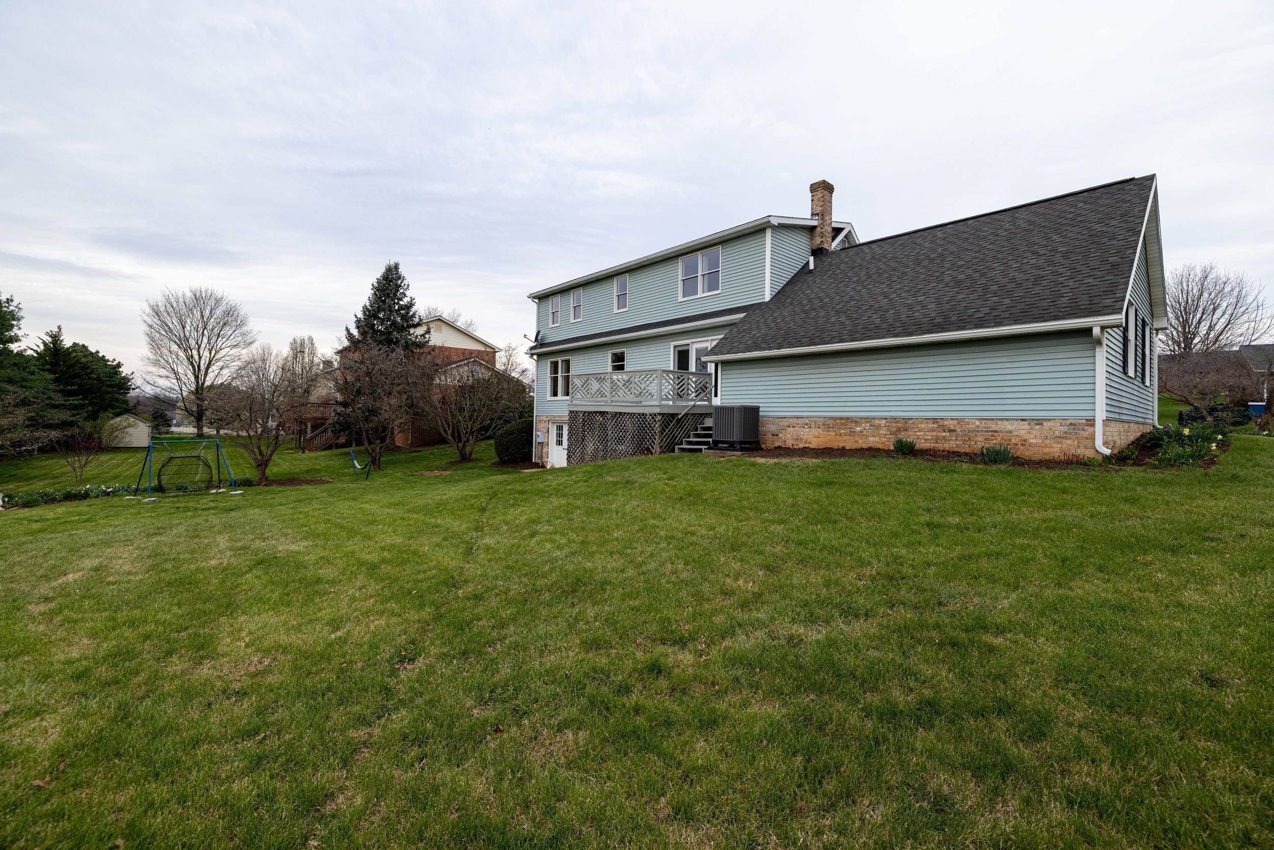 110 SUNBRIGHT DR, BRIDGEWATER, Virginia 22812, 3 Bedrooms Bedrooms, ,3 BathroomsBathrooms,Residential,110 SUNBRIGHT DR,675156 MLS # 675156