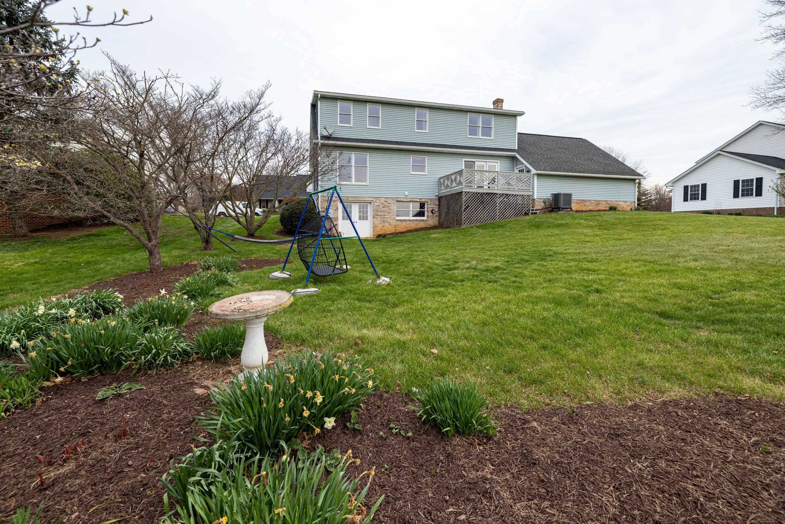 110 SUNBRIGHT DR, BRIDGEWATER, Virginia 22812, 3 Bedrooms Bedrooms, ,3 BathroomsBathrooms,Residential,110 SUNBRIGHT DR,675156 MLS # 675156