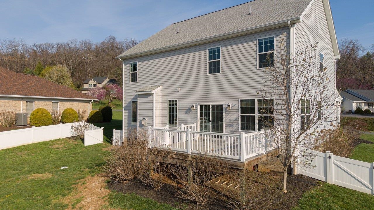 3885 CADET CT, PENN LAIRD, Virginia 22846, 4 Bedrooms Bedrooms, ,2 BathroomsBathrooms,Residential,3885 CADET CT,675157 MLS # 675157