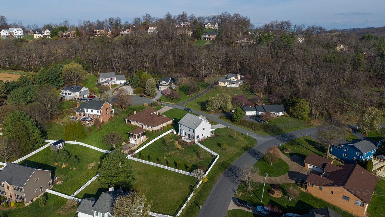 3885 CADET CT, PENN LAIRD, Virginia 22846, 4 Bedrooms Bedrooms, ,2 BathroomsBathrooms,Residential,3885 CADET CT,675157 MLS # 675157