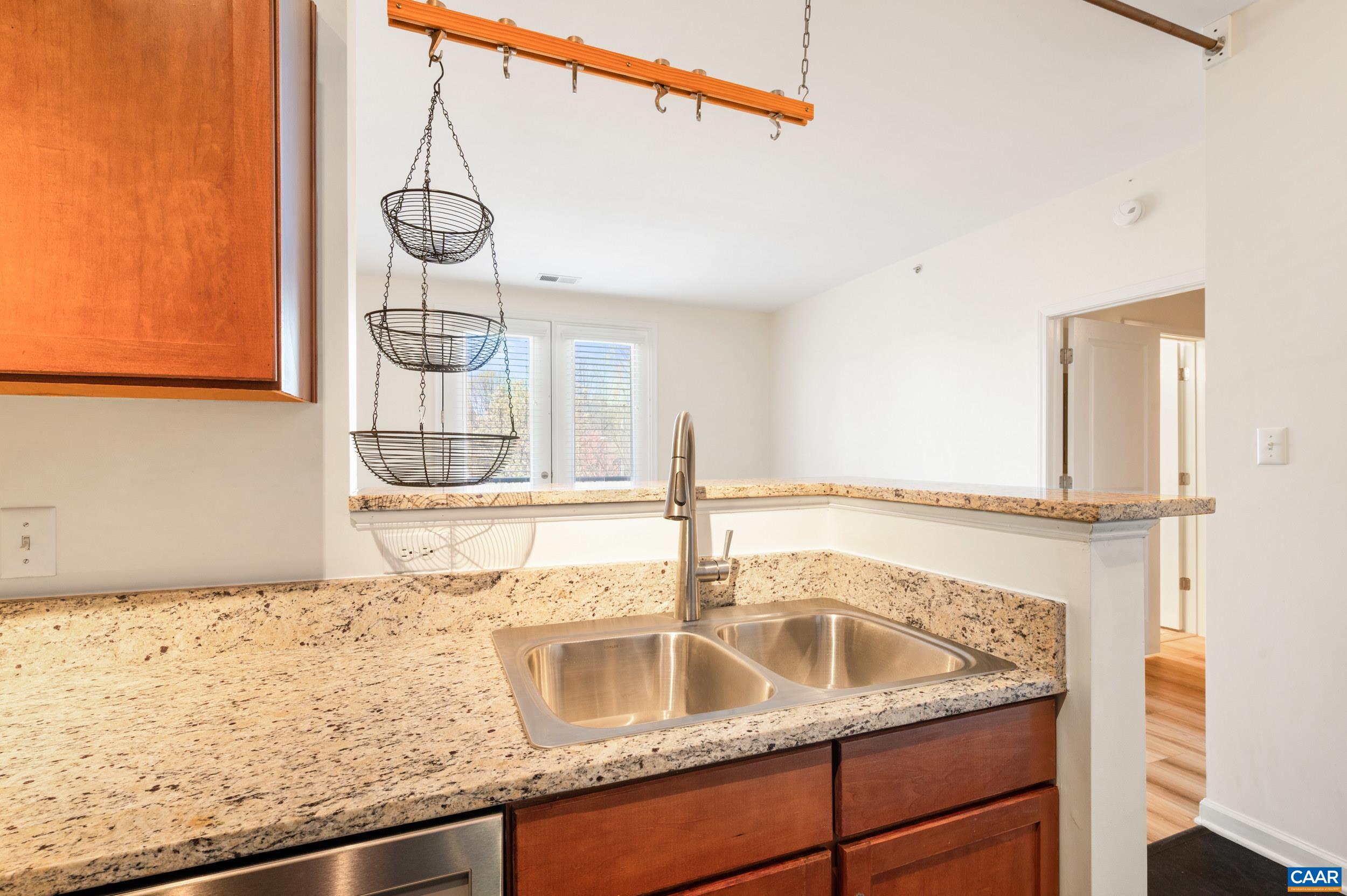 770 WALKER SQ, CHARLOTTESVILLE, Virginia 22903, 1 Bedroom Bedrooms, ,1 BathroomBathrooms,Residential,770 WALKER SQ,675159 MLS # 675159