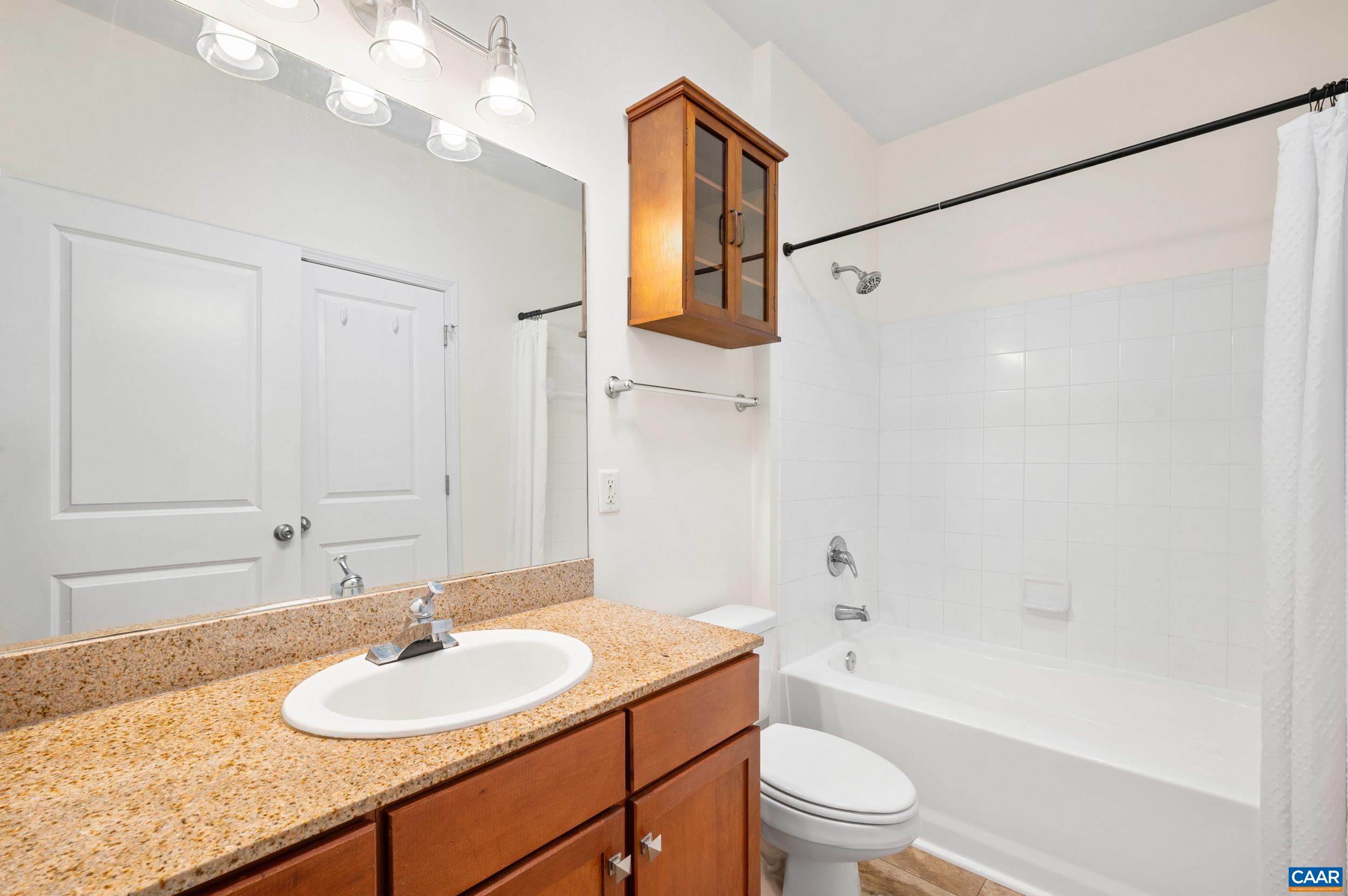 770 WALKER SQ, CHARLOTTESVILLE, Virginia 22903, 1 Bedroom Bedrooms, ,1 BathroomBathrooms,Residential,770 WALKER SQ,675159 MLS # 675159