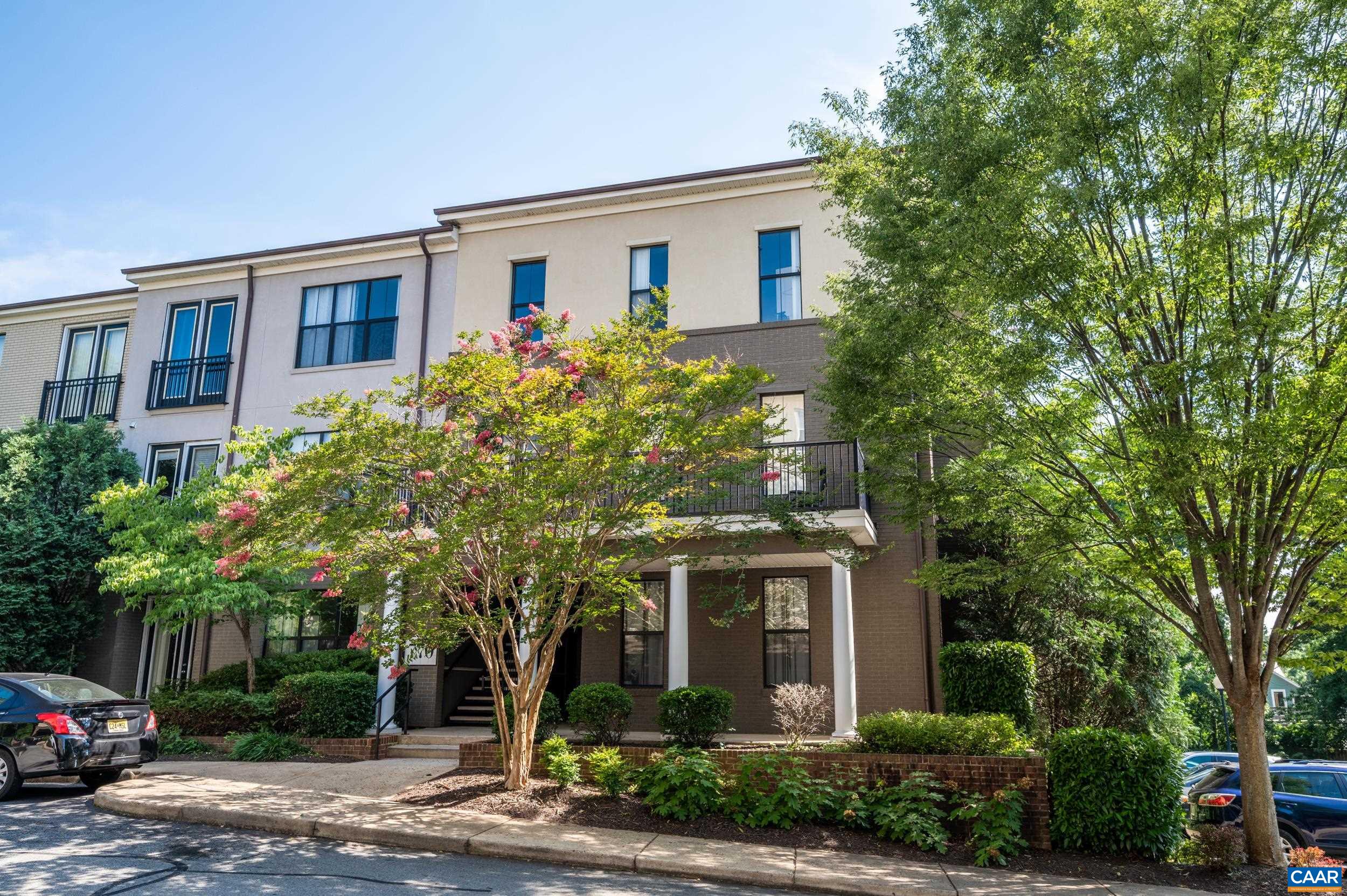 770 WALKER SQ, CHARLOTTESVILLE, Virginia 22903, 1 Bedroom Bedrooms, ,1 BathroomBathrooms,Residential,770 WALKER SQ,675159 MLS # 675159