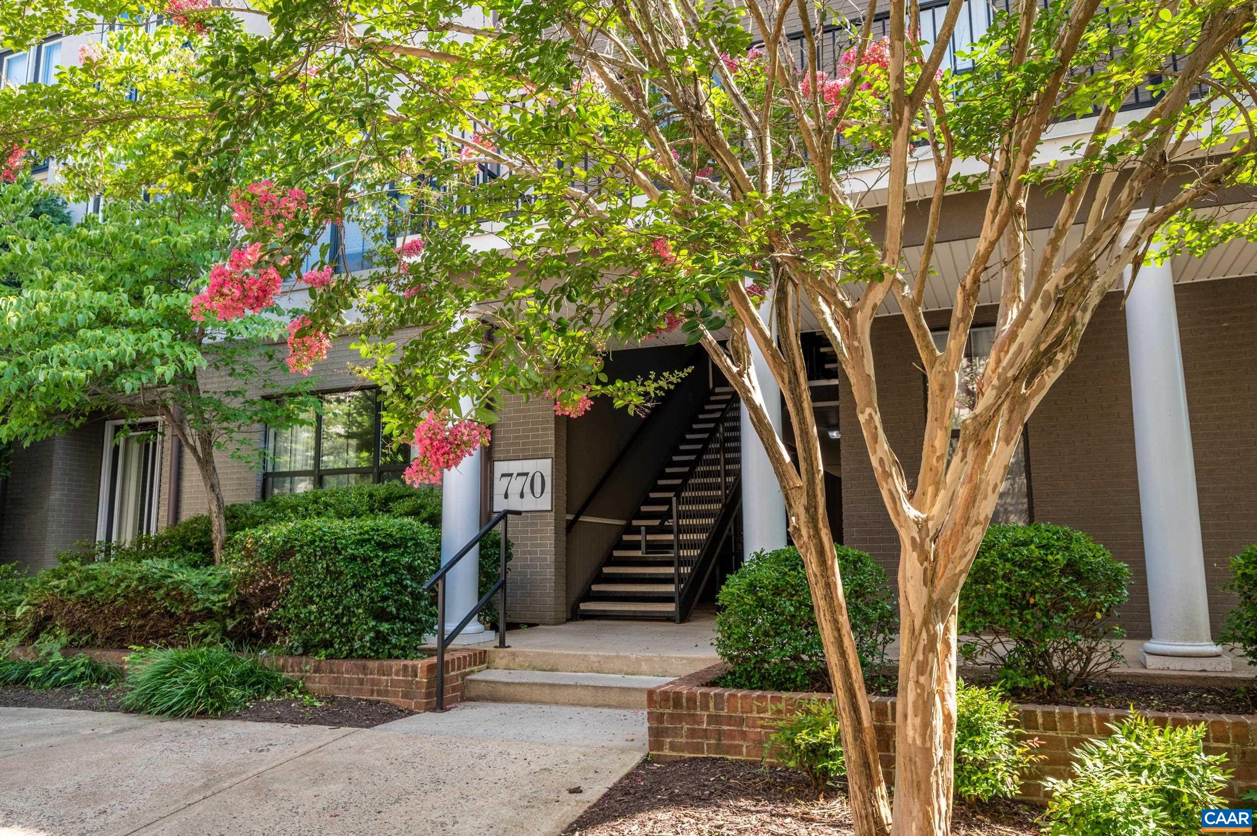 770 WALKER SQ, CHARLOTTESVILLE, Virginia 22903, 1 Bedroom Bedrooms, ,1 BathroomBathrooms,Residential,770 WALKER SQ,675159 MLS # 675159