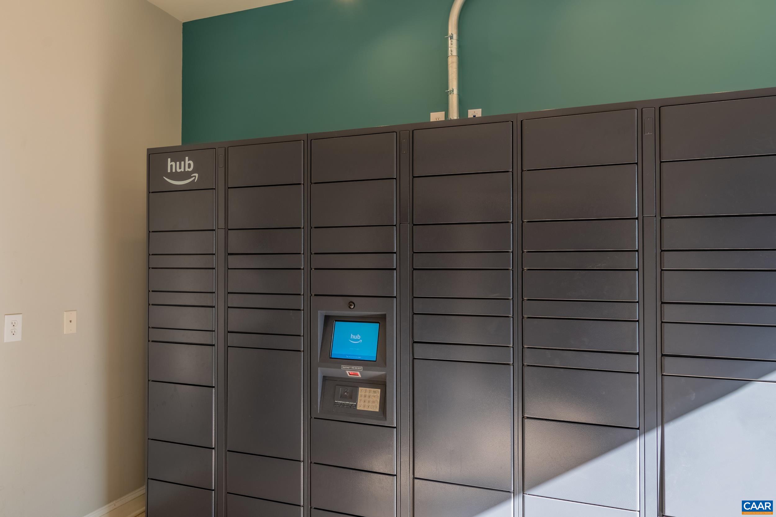 770 WALKER SQ, CHARLOTTESVILLE, Virginia 22903, 1 Bedroom Bedrooms, ,1 BathroomBathrooms,Residential,770 WALKER SQ,675159 MLS # 675159