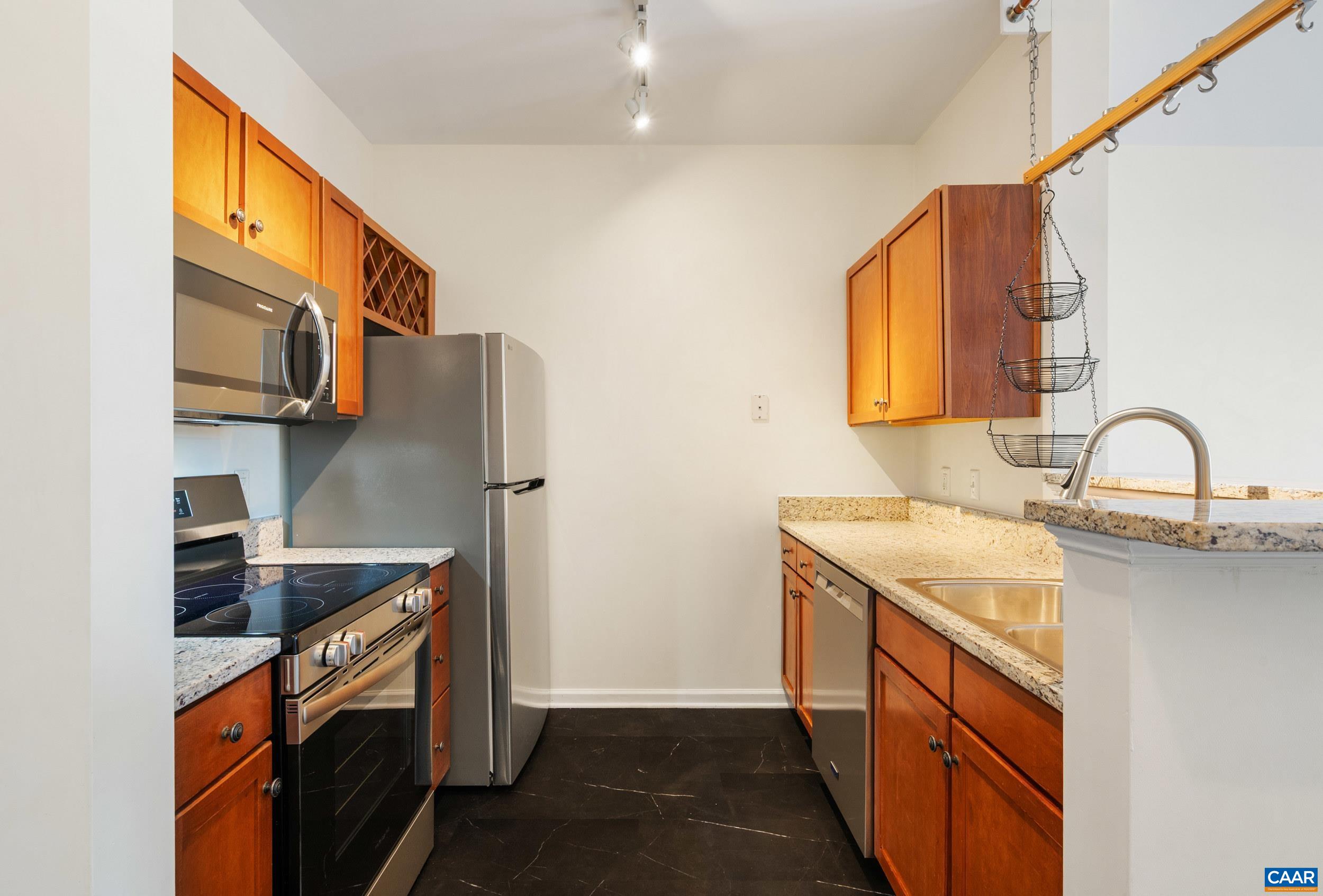 770 WALKER SQ, CHARLOTTESVILLE, Virginia 22903, 1 Bedroom Bedrooms, ,1 BathroomBathrooms,Residential,770 WALKER SQ,675159 MLS # 675159