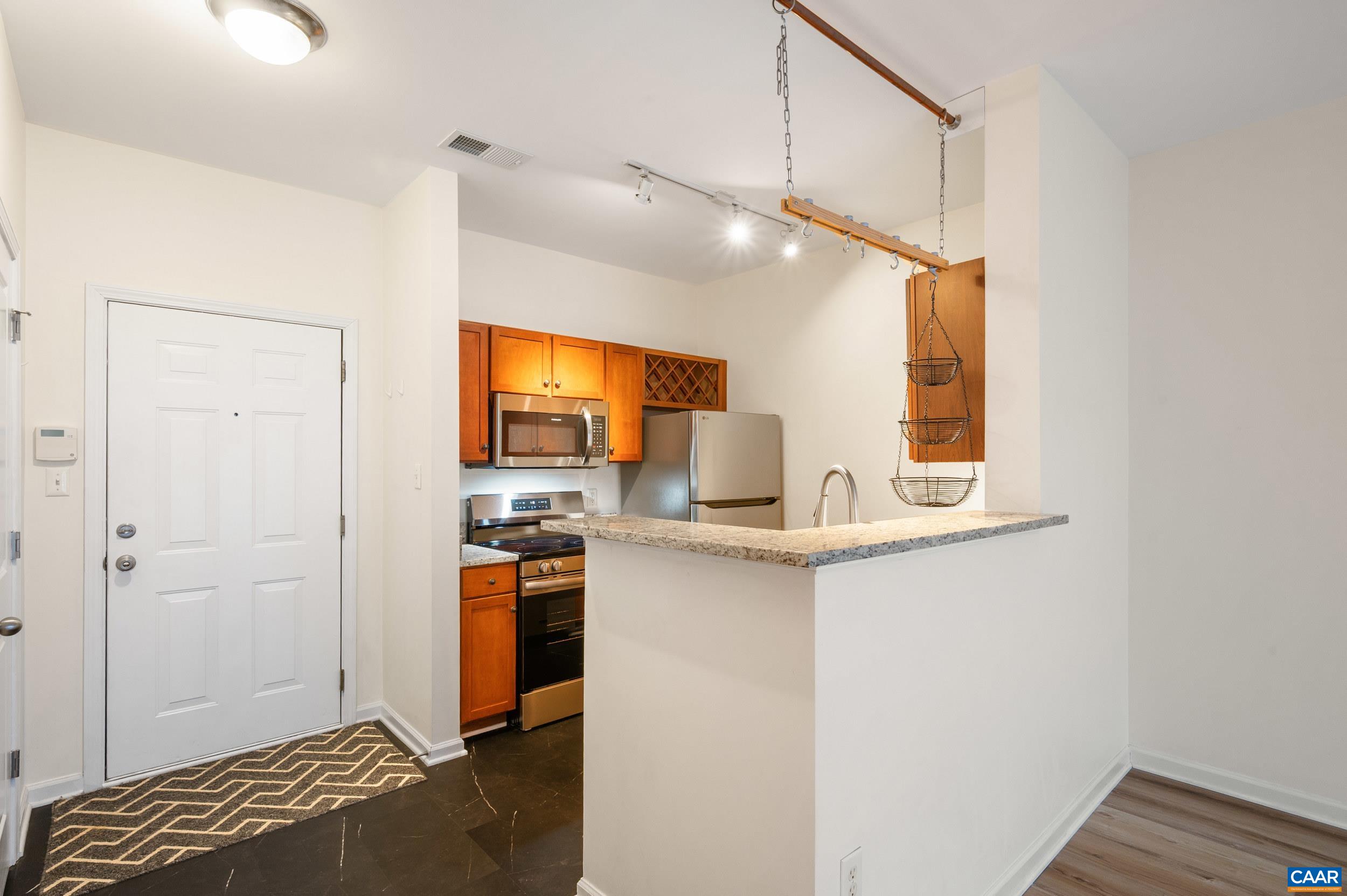 770 WALKER SQ, CHARLOTTESVILLE, Virginia 22903, 1 Bedroom Bedrooms, ,1 BathroomBathrooms,Residential,770 WALKER SQ,675159 MLS # 675159