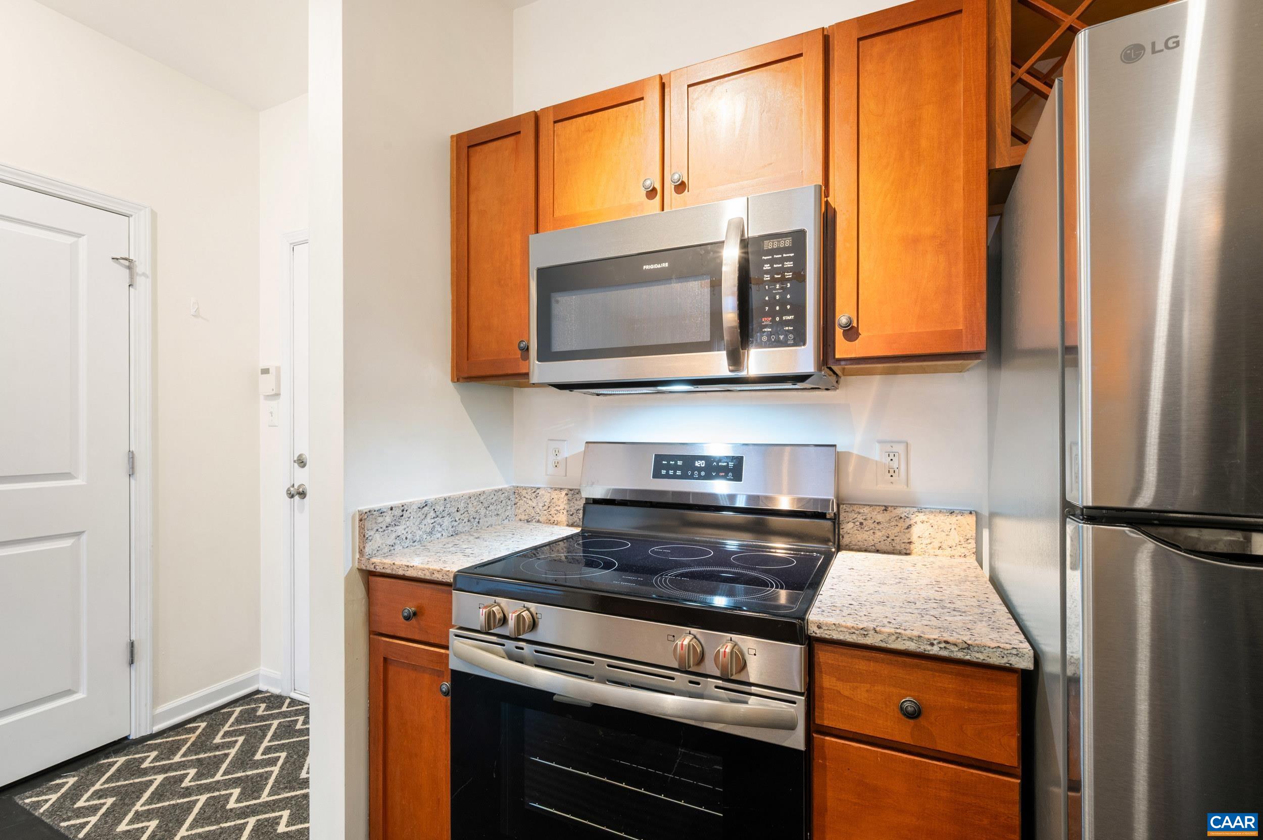 770 WALKER SQ, CHARLOTTESVILLE, Virginia 22903, 1 Bedroom Bedrooms, ,1 BathroomBathrooms,Residential,770 WALKER SQ,675159 MLS # 675159