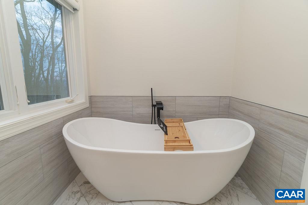 749 FAR KNOB CLIMB, NELLYSFORD, Virginia 22958, 3 Bedrooms Bedrooms, ,2 BathroomsBathrooms,Residential,749 FAR KNOB CLIMB,675160 MLS # 675160