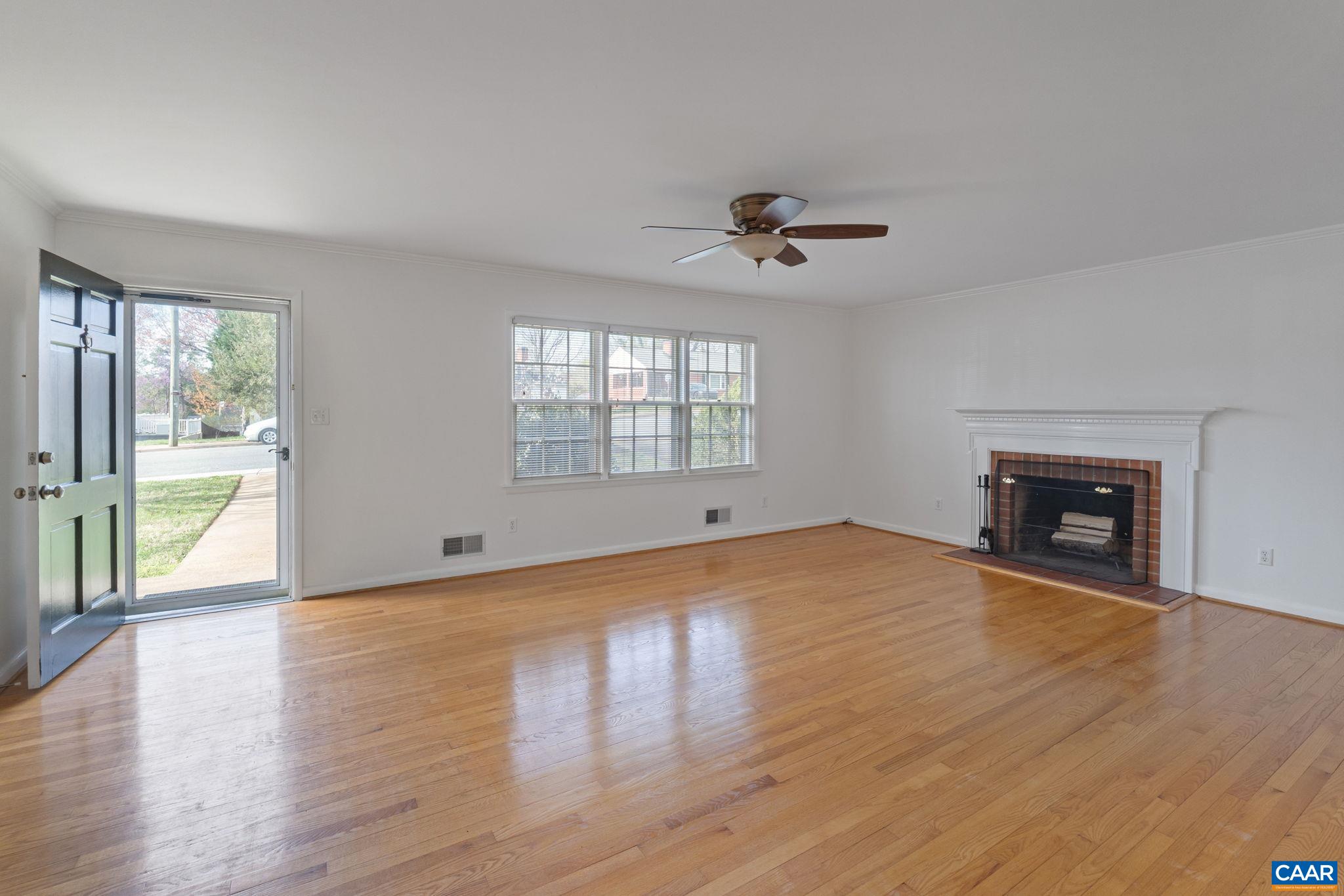 617 DAVIS AVE, CHARLOTTESVILLE, Virginia 22901, 5 Bedrooms Bedrooms, ,3 BathroomsBathrooms,Residential,617 DAVIS AVE,675161 MLS # 675161