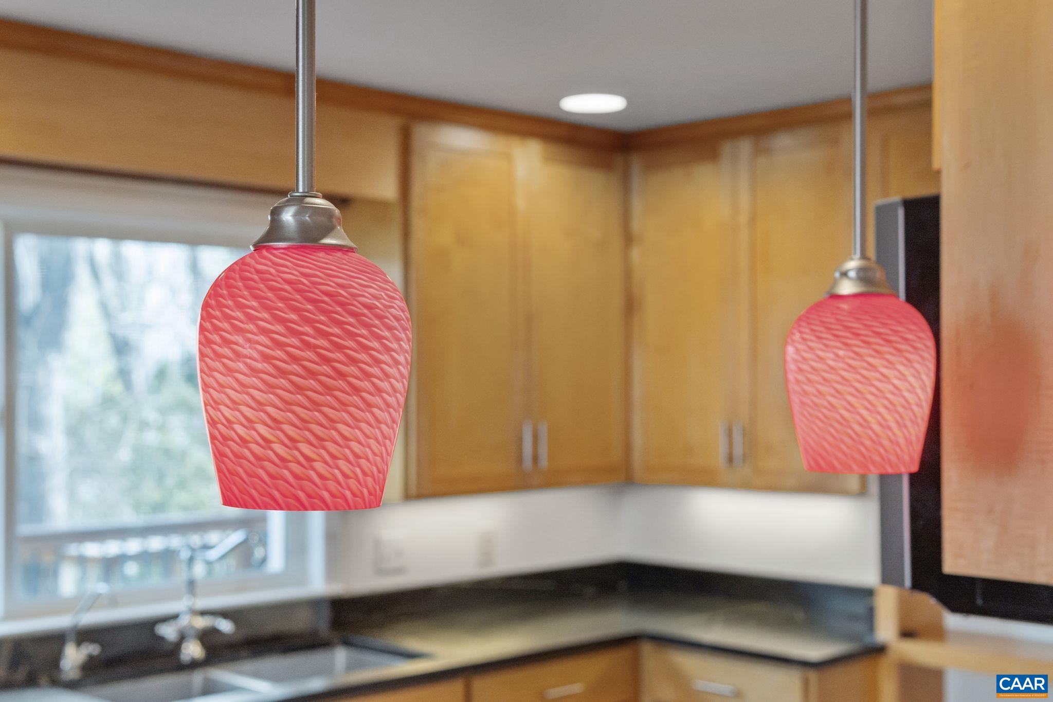 617 DAVIS AVE, CHARLOTTESVILLE, Virginia 22901, 5 Bedrooms Bedrooms, ,3 BathroomsBathrooms,Residential,617 DAVIS AVE,675161 MLS # 675161