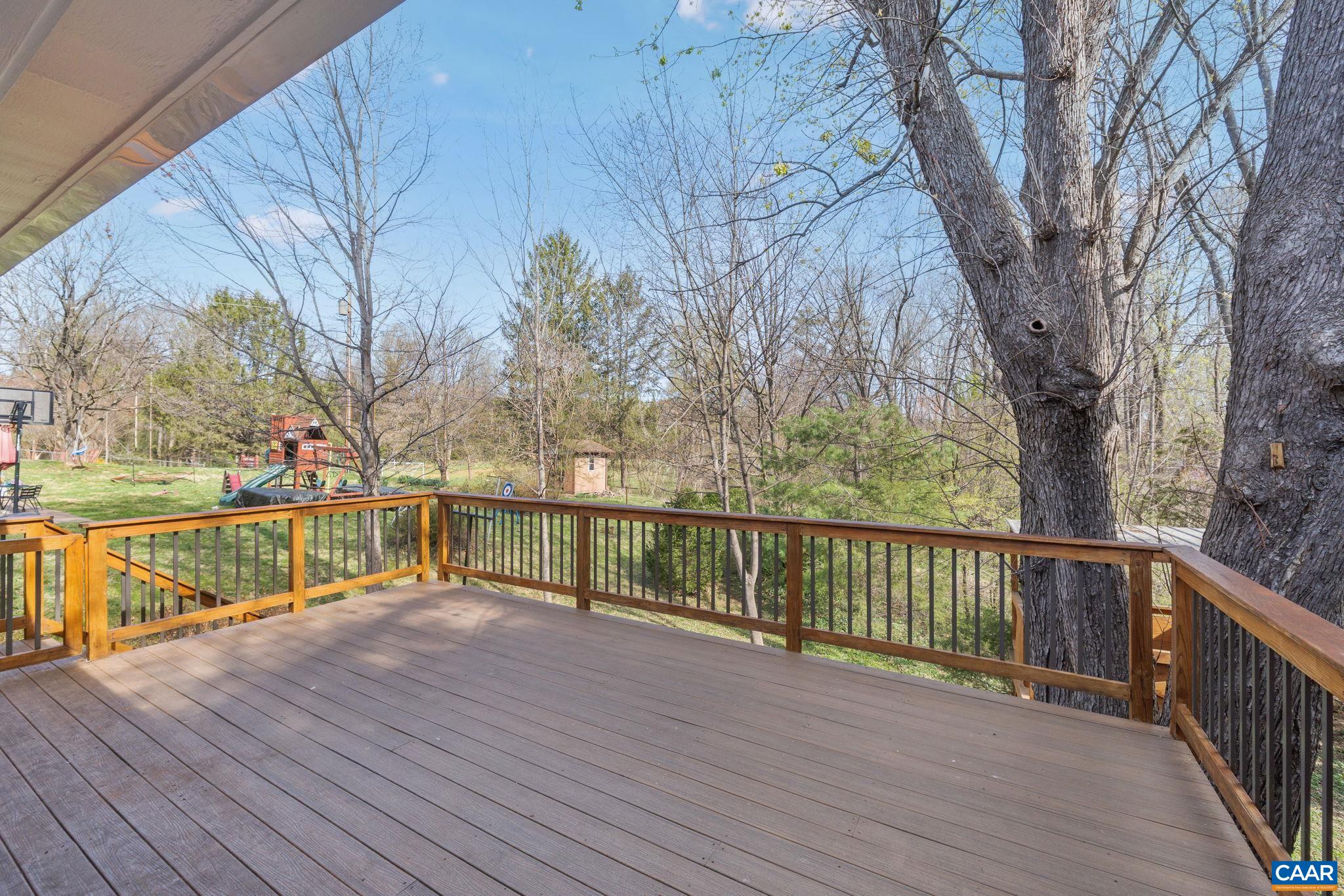 617 DAVIS AVE, CHARLOTTESVILLE, Virginia 22901, 5 Bedrooms Bedrooms, ,3 BathroomsBathrooms,Residential,617 DAVIS AVE,675161 MLS # 675161