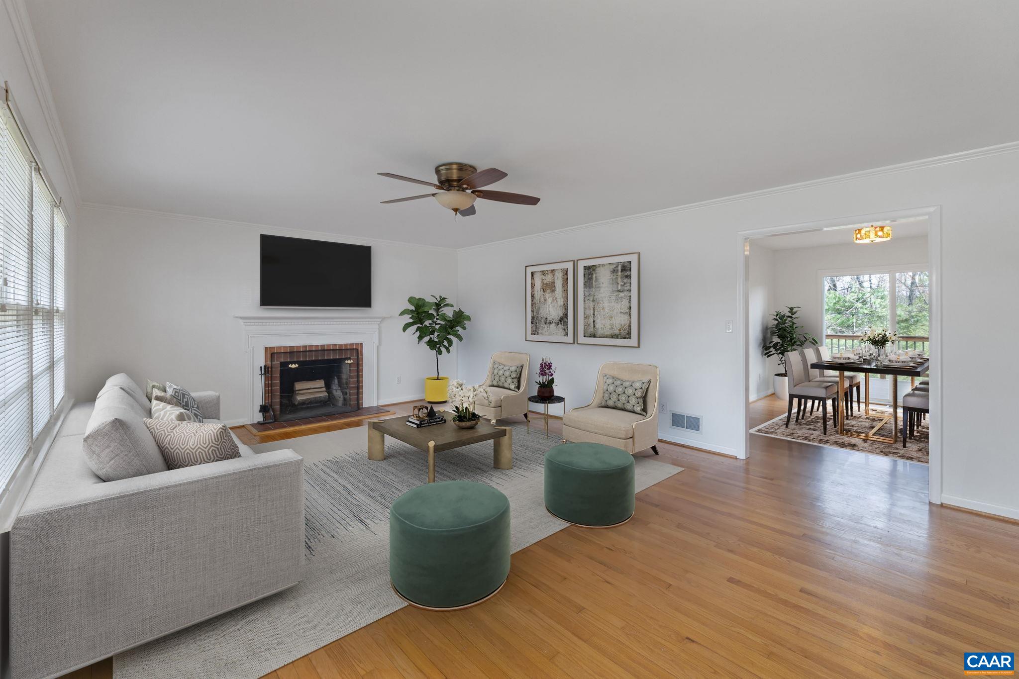 virtual staging for you to see how this space lives