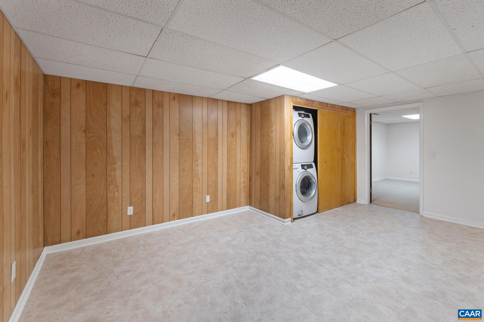 617 DAVIS AVE, CHARLOTTESVILLE, Virginia 22901, 5 Bedrooms Bedrooms, ,3 BathroomsBathrooms,Residential,617 DAVIS AVE,675161 MLS # 675161