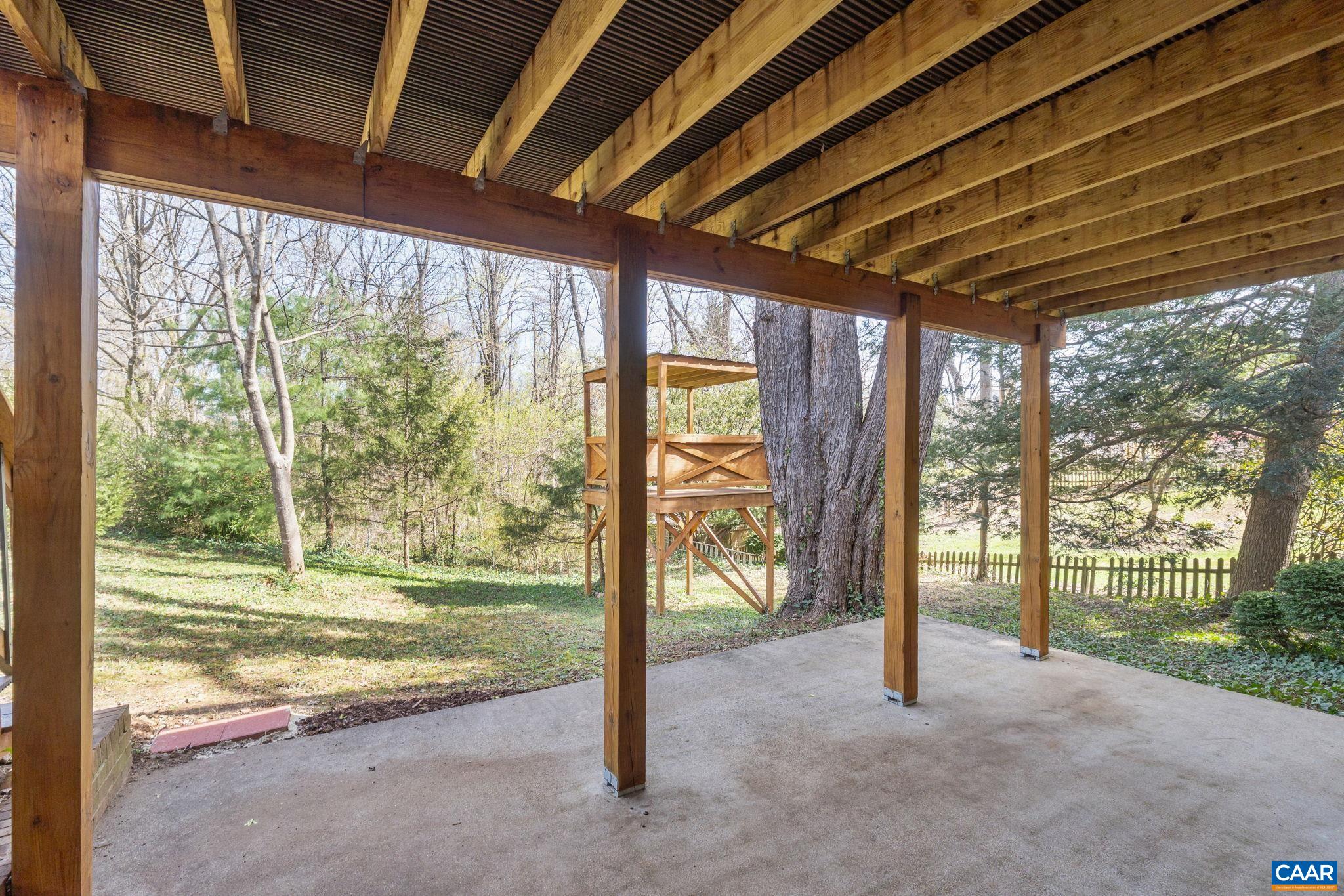 617 DAVIS AVE, CHARLOTTESVILLE, Virginia 22901, 5 Bedrooms Bedrooms, ,3 BathroomsBathrooms,Residential,617 DAVIS AVE,675161 MLS # 675161