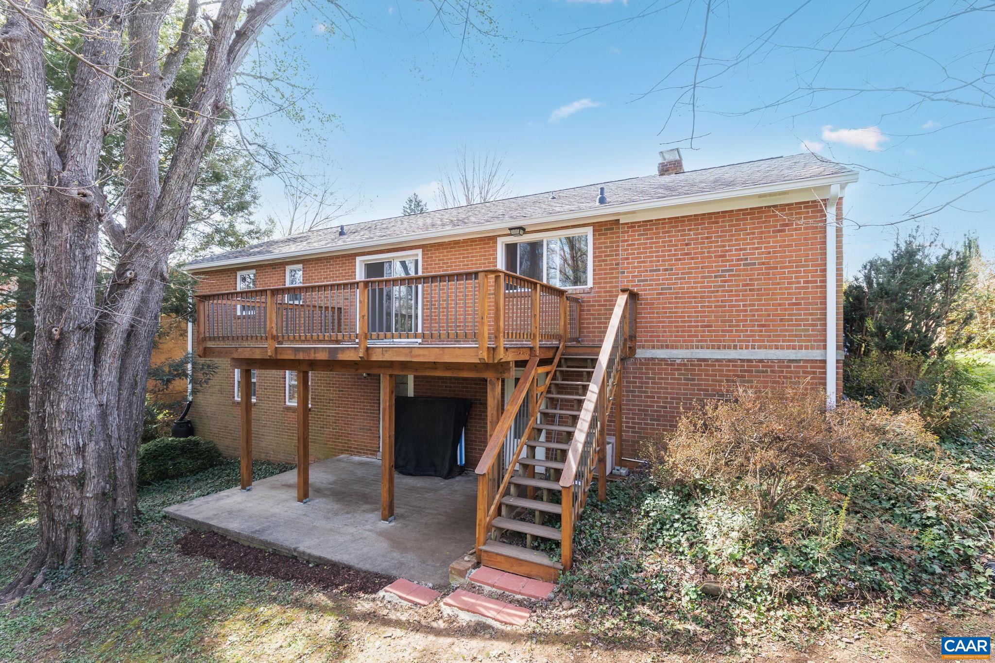 617 DAVIS AVE, CHARLOTTESVILLE, Virginia 22901, 5 Bedrooms Bedrooms, ,3 BathroomsBathrooms,Residential,617 DAVIS AVE,675161 MLS # 675161