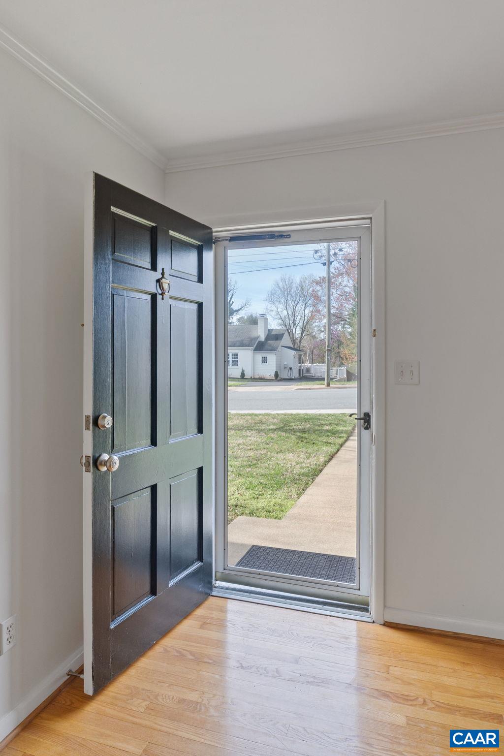 617 DAVIS AVE, CHARLOTTESVILLE, Virginia 22901, 5 Bedrooms Bedrooms, ,3 BathroomsBathrooms,Residential,617 DAVIS AVE,675161 MLS # 675161