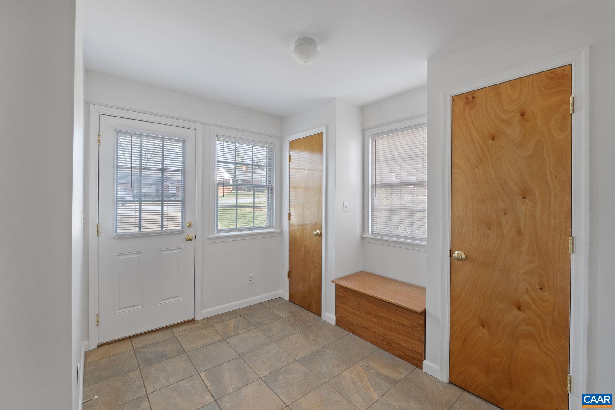 617 DAVIS AVE, CHARLOTTESVILLE, Virginia 22901, 5 Bedrooms Bedrooms, ,3 BathroomsBathrooms,Residential,617 DAVIS AVE,675161 MLS # 675161