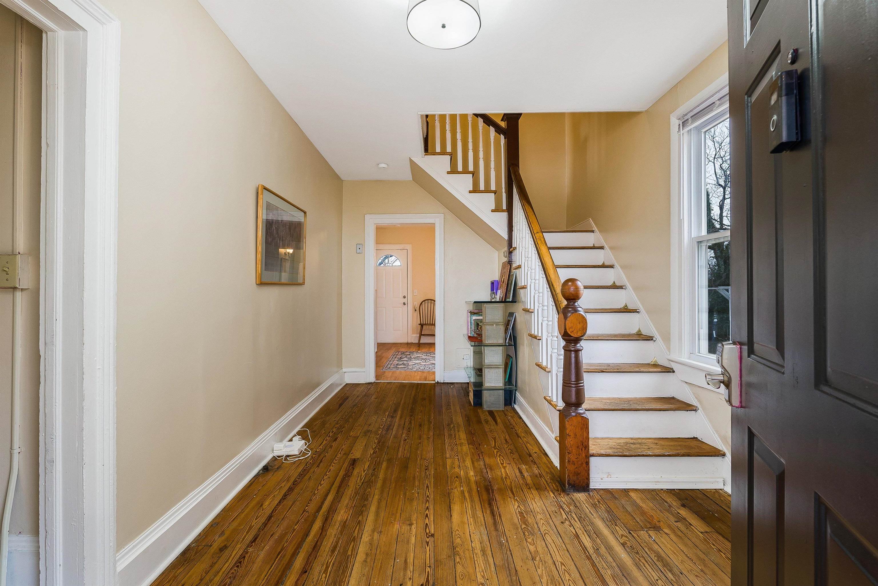 1306 W JOHNSON ST, STAUNTON, Virginia 24401, 3 Bedrooms Bedrooms, ,1 BathroomBathrooms,Residential,1306 W JOHNSON ST,675163 MLS # 675163