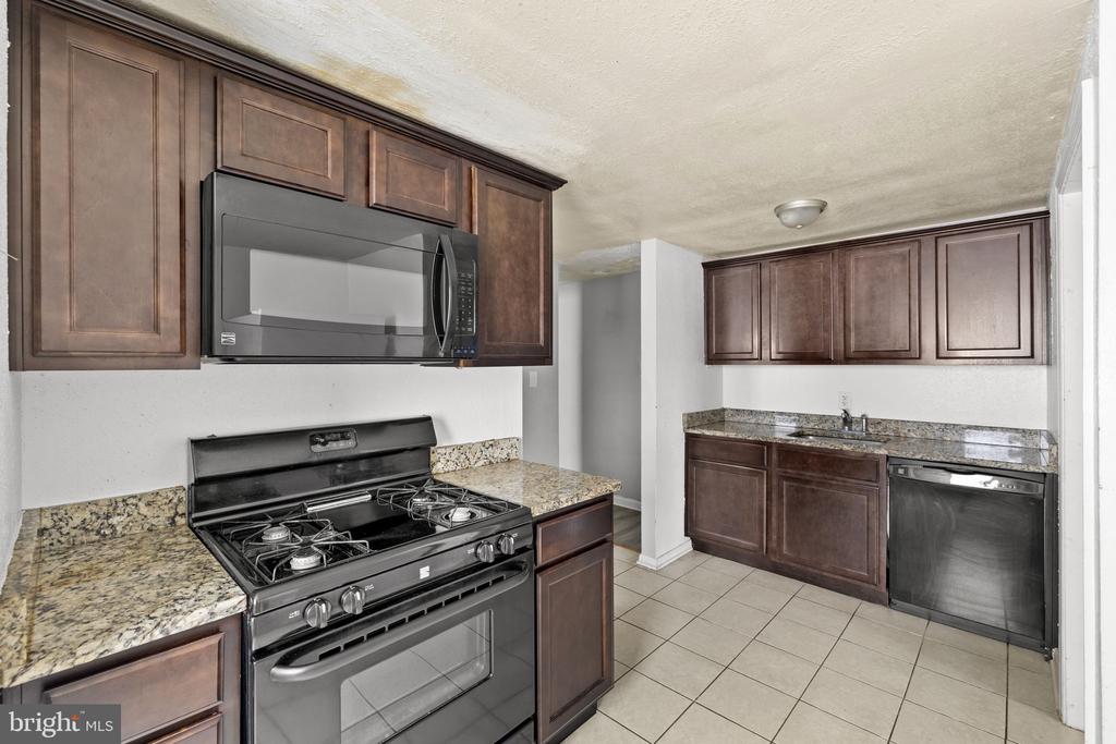 1012 S MAIN ST, CULPEPER, Virginia 22701, ,Residential,1012 S MAIN ST,VACU2013184 MLS # VACU2013184