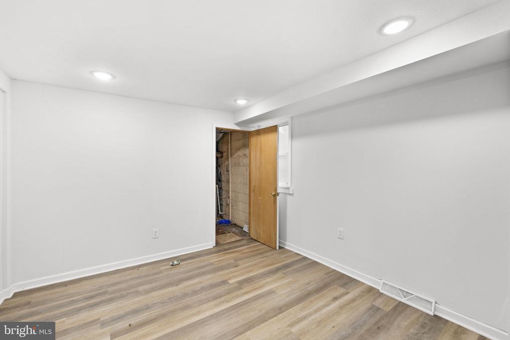 1012 S MAIN ST, CULPEPER, Virginia 22701, ,Residential,1012 S MAIN ST,VACU2013184 MLS # VACU2013184