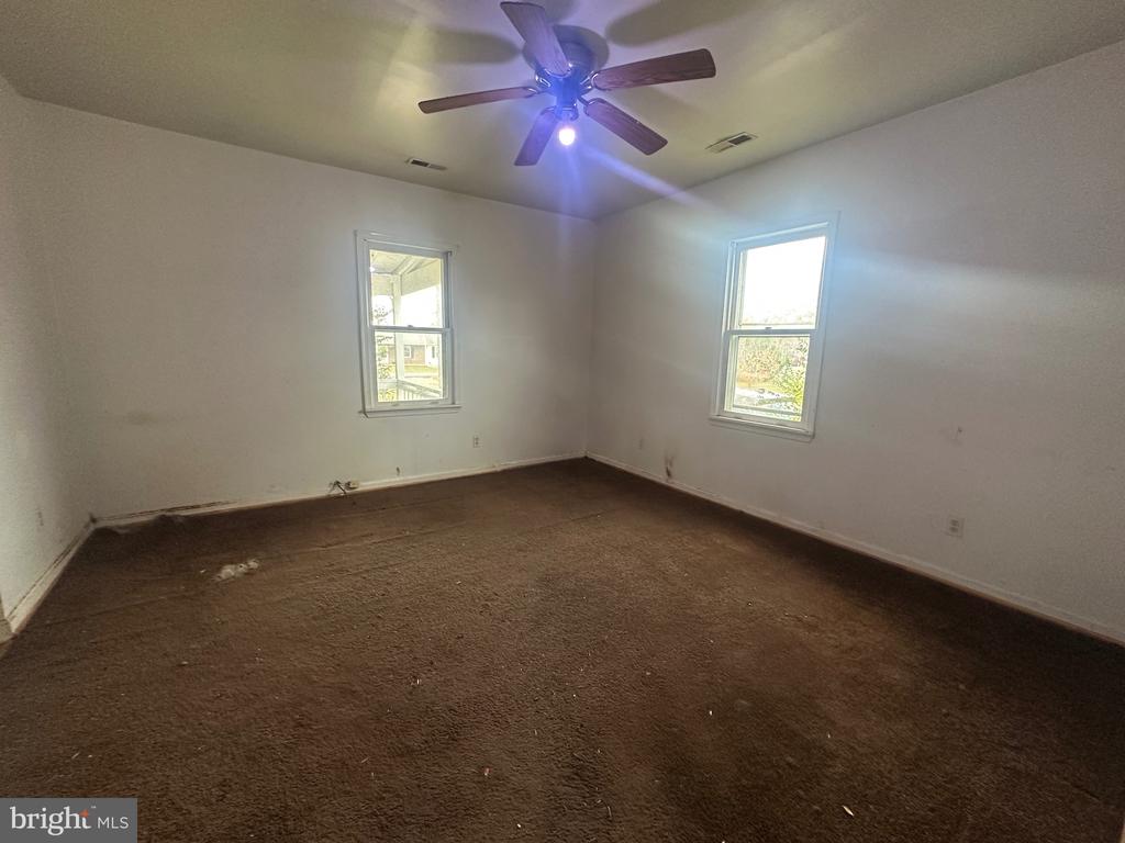 6514 OLD PLANK RD, FREDERICKSBURG, Virginia 22407, 2 Bedrooms Bedrooms, ,1 BathroomBathrooms,Residential,6514 OLD PLANK RD,VASP2037508 MLS # VASP2037508