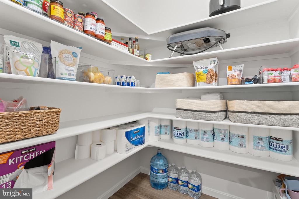 11509 BLUESTEM WAY, FREDERICKSBURG, Virginia 22407, 5 Bedrooms Bedrooms, ,3 BathroomsBathrooms,Residential,11509 BLUESTEM WAY,VASP2040204 MLS # VASP2040204