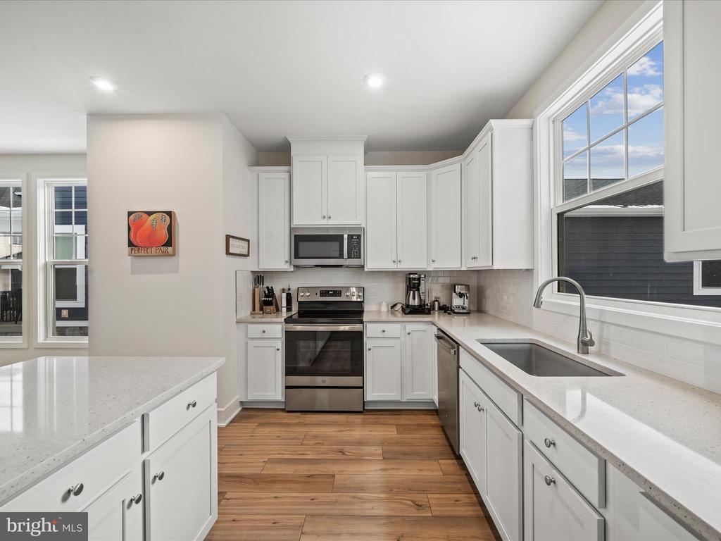 6052 COBBLESTONE CT, MARSHALL, Virginia, 3 Bedrooms Bedrooms, ,2 BathroomsBathrooms,Residential,6052 COBBLESTONE CT,VAFQ2020528 MLS # VAFQ2020528