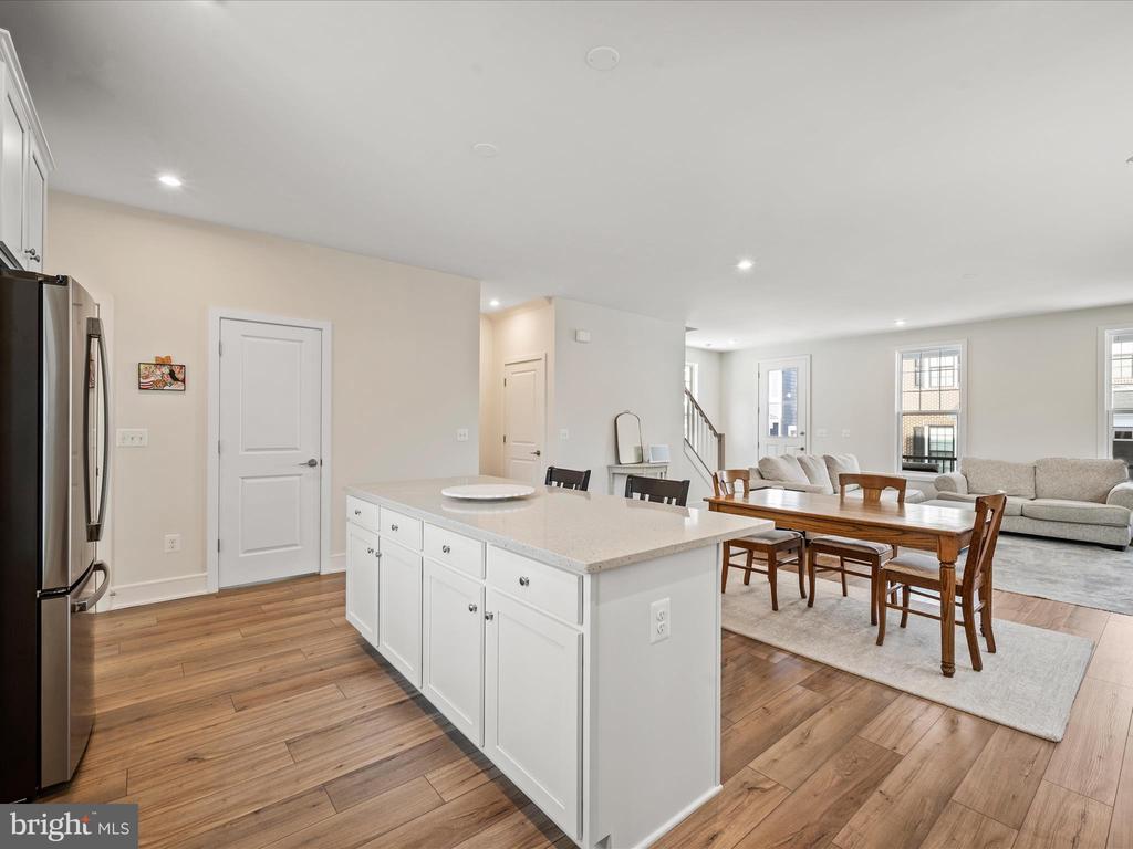 6052 COBBLESTONE CT, MARSHALL, Virginia, 3 Bedrooms Bedrooms, ,2 BathroomsBathrooms,Residential,6052 COBBLESTONE CT,VAFQ2020528 MLS # VAFQ2020528