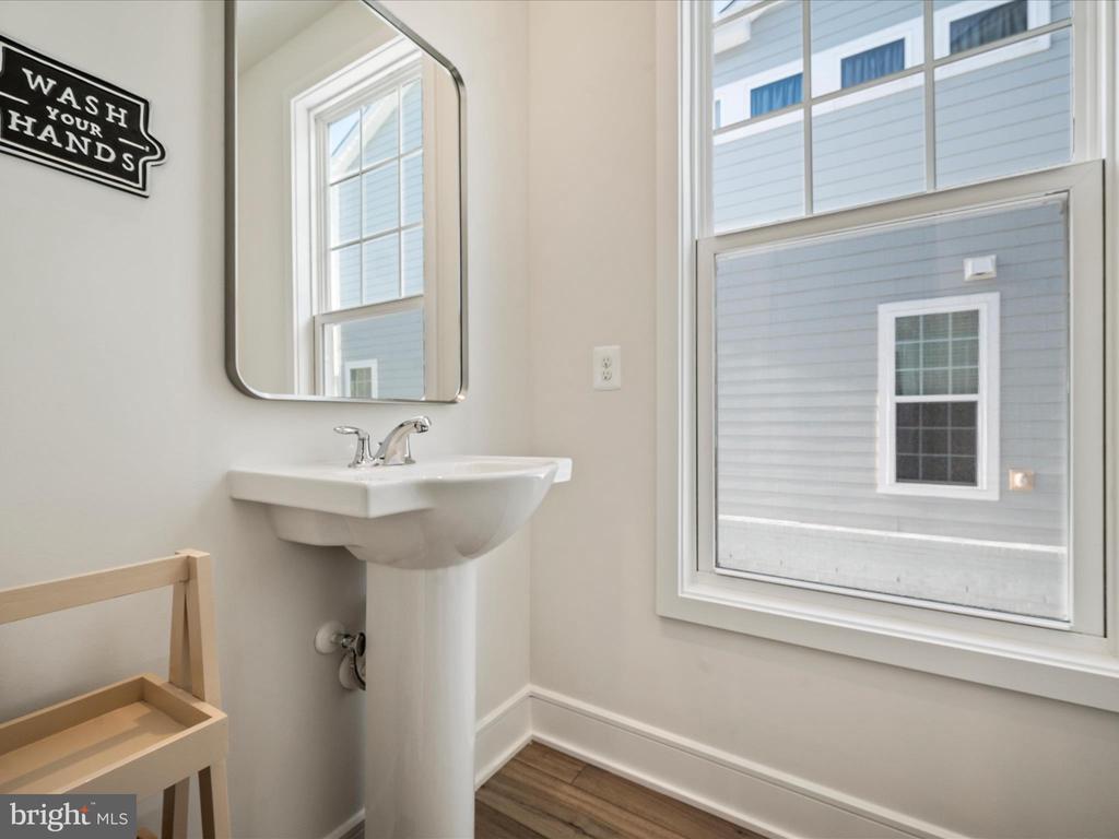 6052 COBBLESTONE CT, MARSHALL, Virginia, 3 Bedrooms Bedrooms, ,2 BathroomsBathrooms,Residential,6052 COBBLESTONE CT,VAFQ2020528 MLS # VAFQ2020528