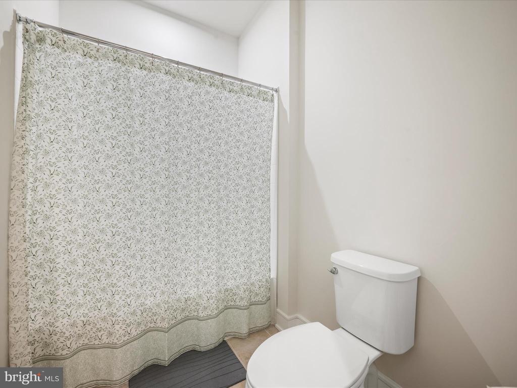 6052 COBBLESTONE CT, MARSHALL, Virginia, 3 Bedrooms Bedrooms, ,2 BathroomsBathrooms,Residential,6052 COBBLESTONE CT,VAFQ2020528 MLS # VAFQ2020528