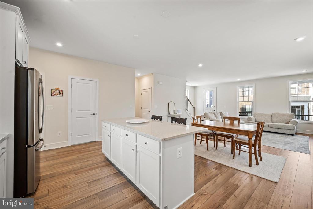 6052 COBBLESTONE CT, MARSHALL, Virginia, 3 Bedrooms Bedrooms, ,2 BathroomsBathrooms,Residential,6052 COBBLESTONE CT,VAFQ2020528 MLS # VAFQ2020528