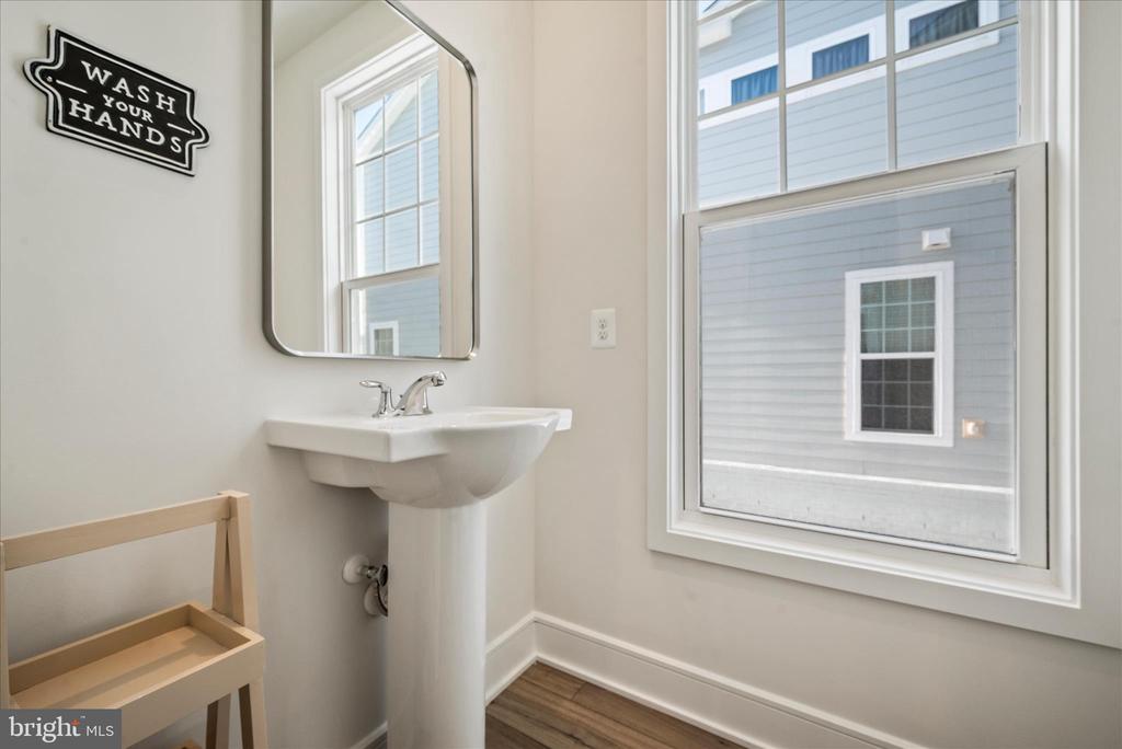 6052 COBBLESTONE CT, MARSHALL, Virginia, 3 Bedrooms Bedrooms, ,2 BathroomsBathrooms,Residential,6052 COBBLESTONE CT,VAFQ2020528 MLS # VAFQ2020528