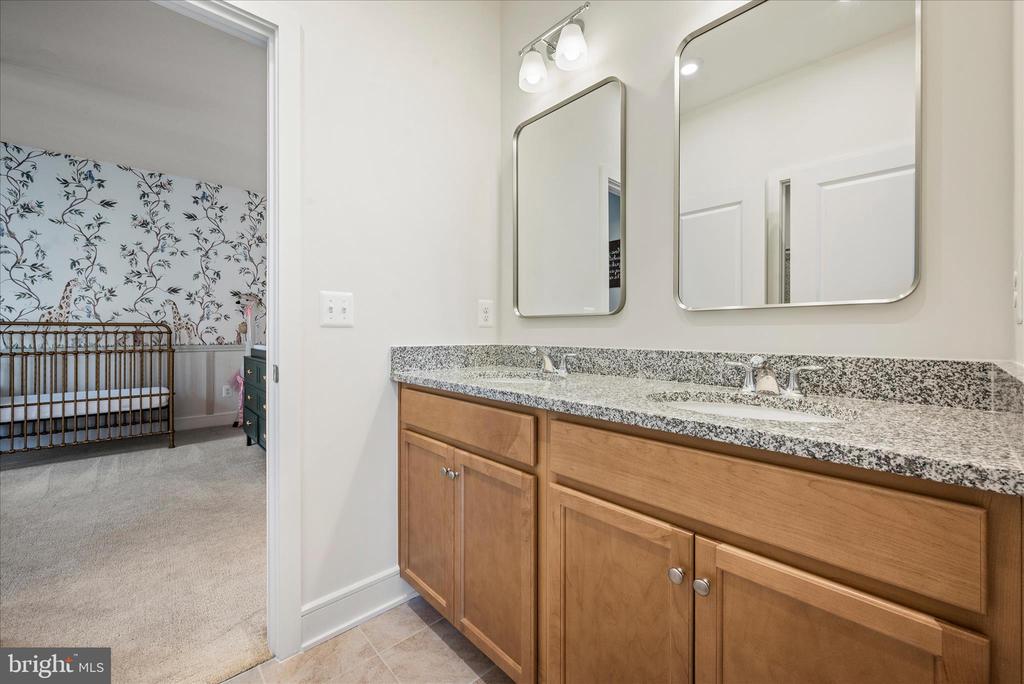 6052 COBBLESTONE CT, MARSHALL, Virginia, 3 Bedrooms Bedrooms, ,2 BathroomsBathrooms,Residential,6052 COBBLESTONE CT,VAFQ2020528 MLS # VAFQ2020528